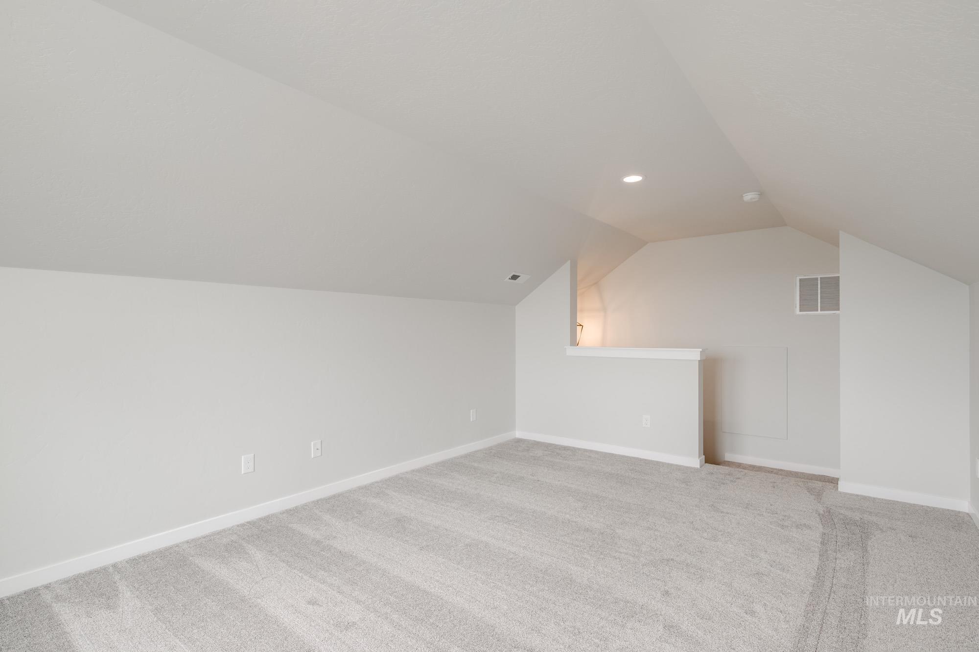 3099 N Porgy Way, Eagle, Idaho 83616, 4 Bedrooms, 2 Bathrooms, Residential For Sale, Price $719,990,MLS 98996973