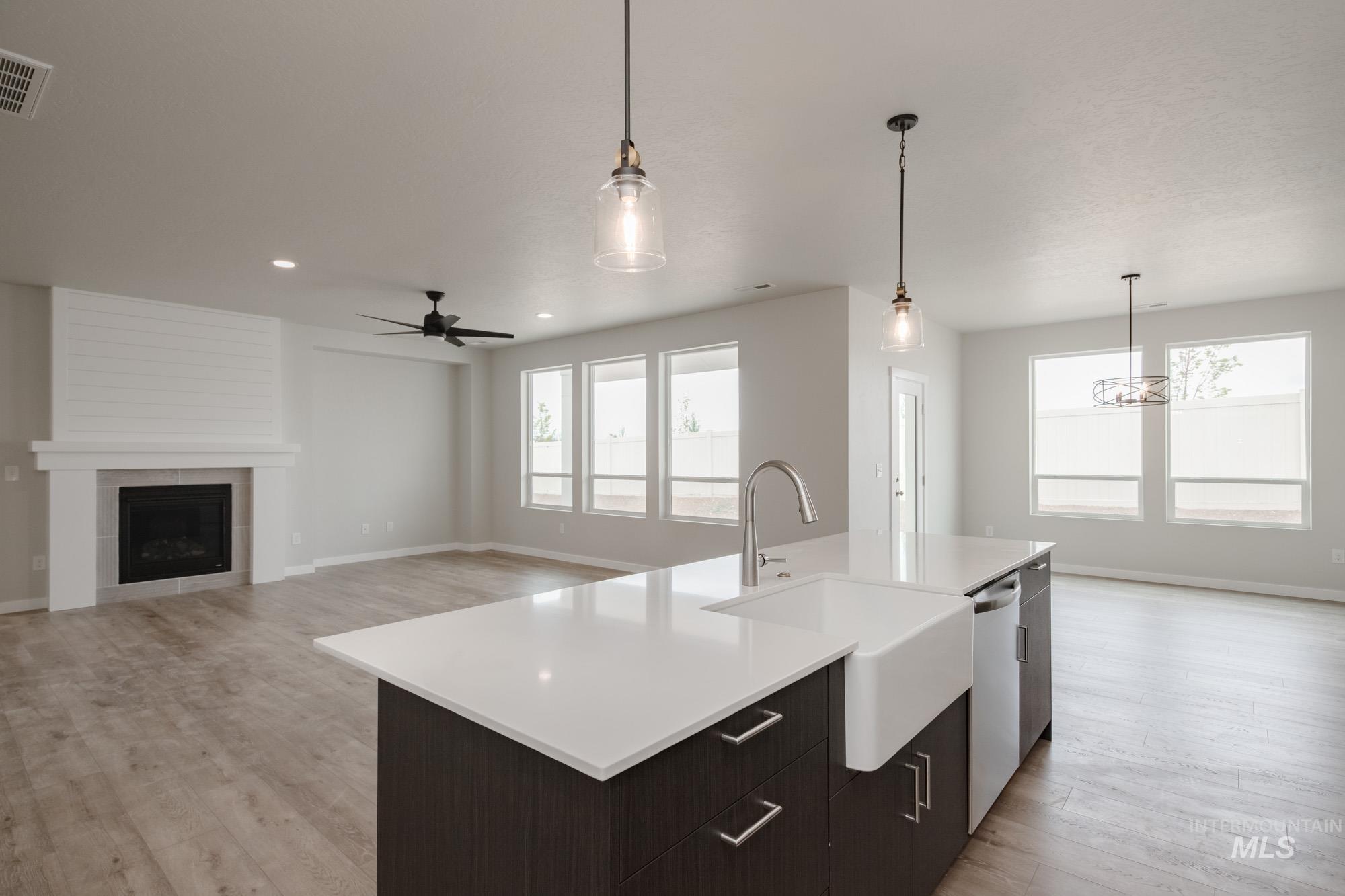 3099 N Porgy Way, Eagle, Idaho 83616, 4 Bedrooms, 2 Bathrooms, Residential For Sale, Price $719,990,MLS 98996973