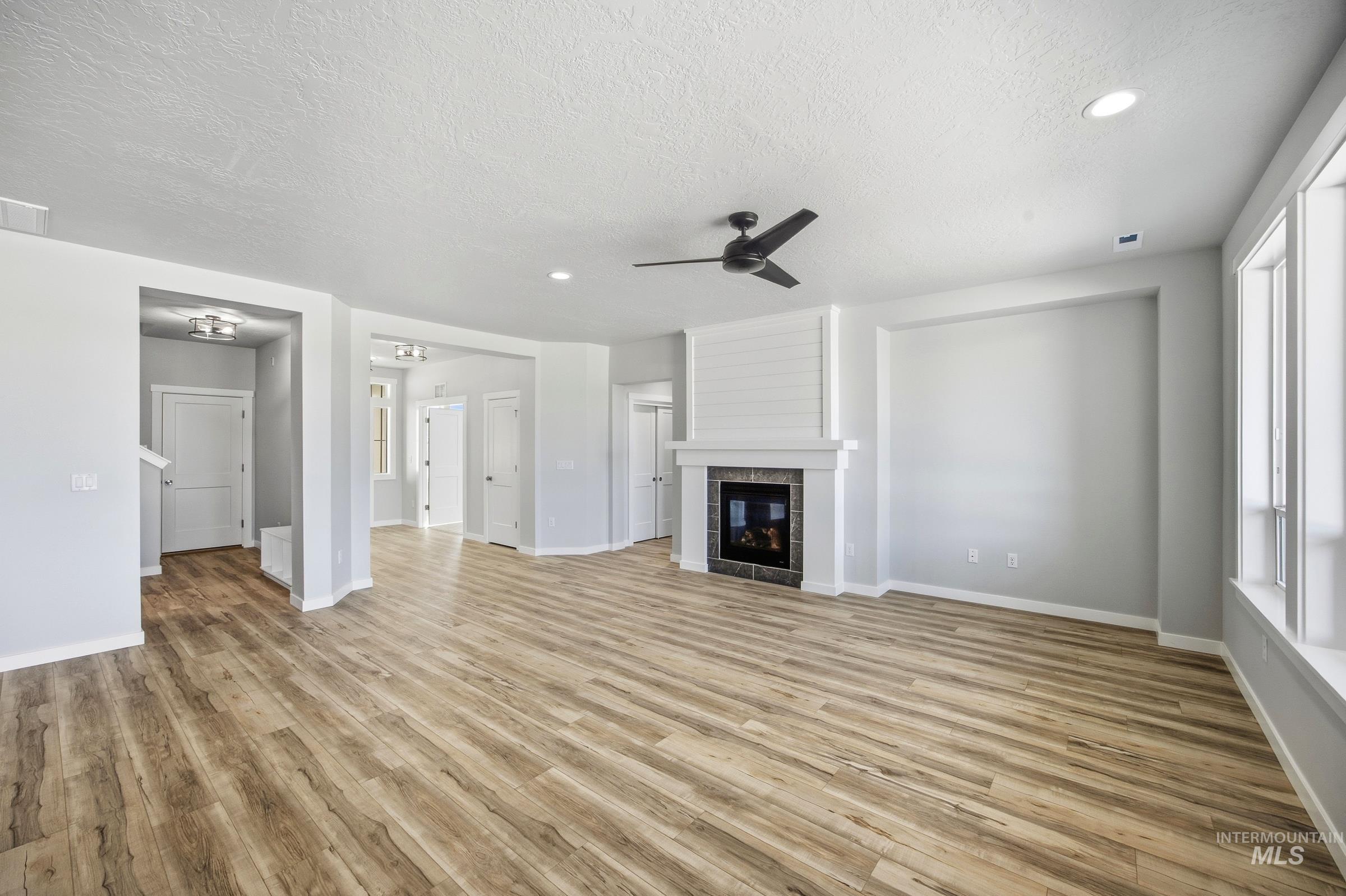 3099 N Porgy Way, Eagle, Idaho 83616, 4 Bedrooms, 2 Bathrooms, Residential For Sale, Price $699,990,MLS 98996973