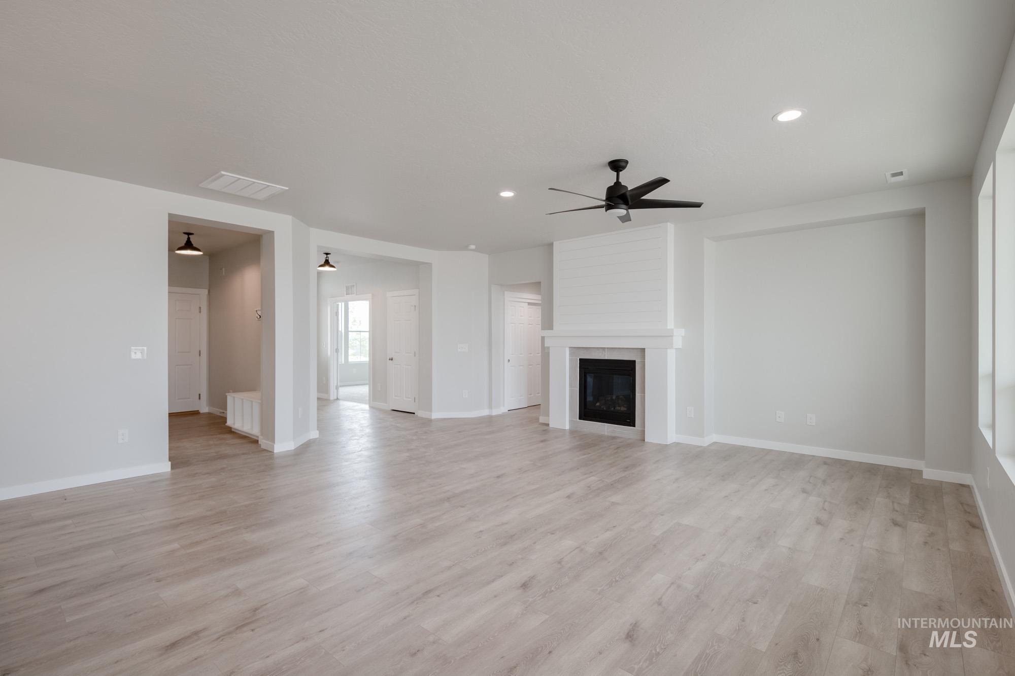 3099 N Porgy Way, Eagle, Idaho 83616, 4 Bedrooms, 2 Bathrooms, Residential For Sale, Price $719,990,MLS 98996973