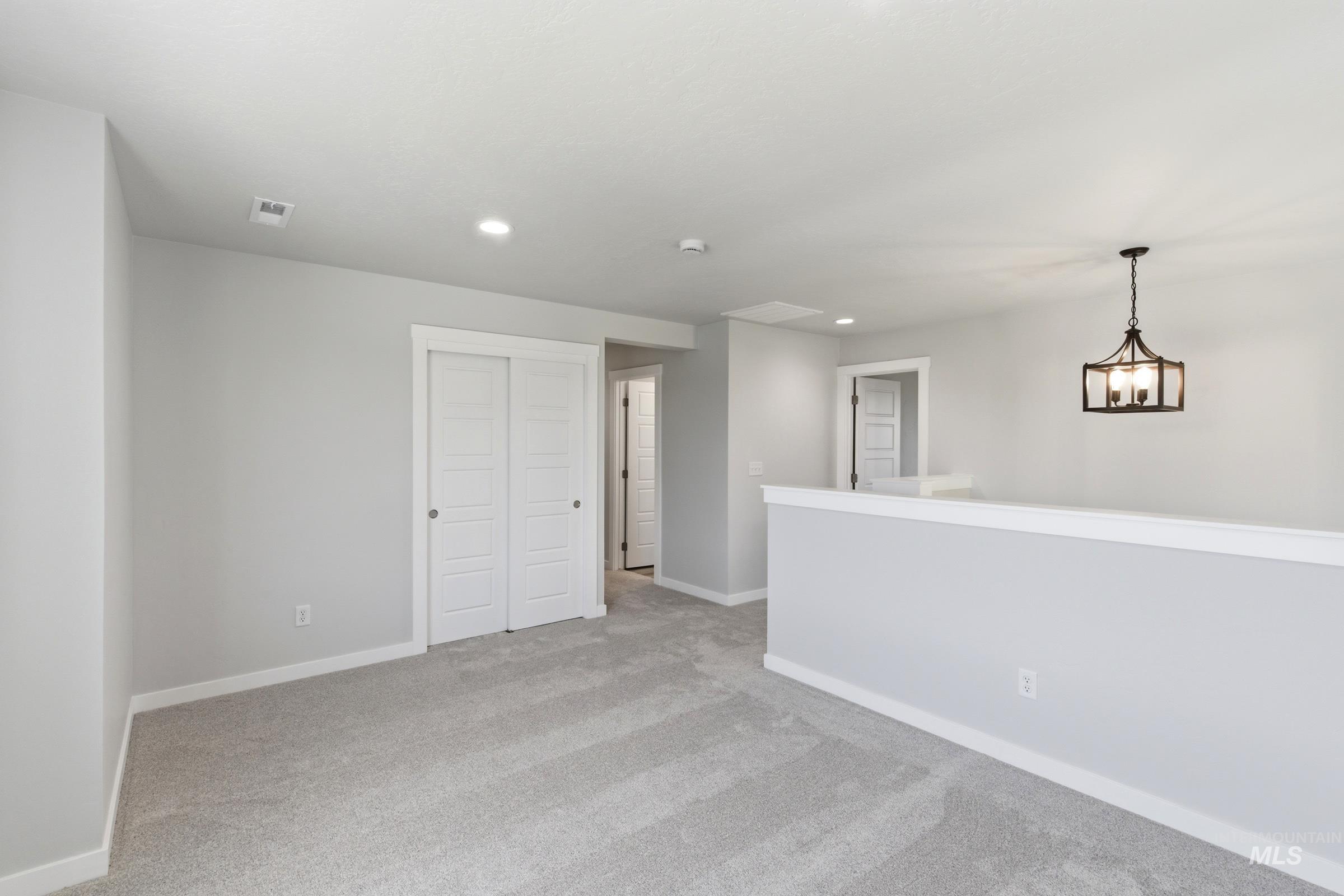 7396 W Newtown Dr, Eagle, Idaho 83616, 5 Bedrooms, 2.5 Bathrooms, Residential For Sale, Price $649,990,MLS 98996975