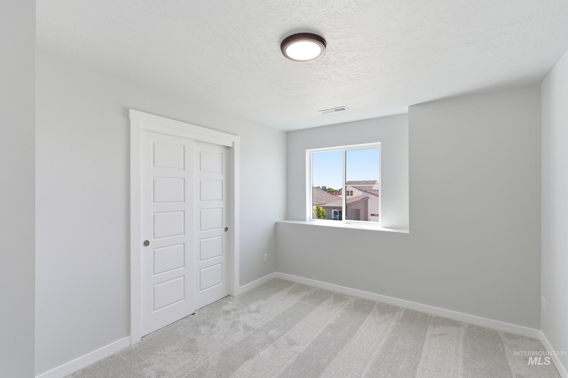 7396 W Newtown Dr, Eagle, Idaho 83616, 5 Bedrooms, 2.5 Bathrooms, Residential For Sale, Price $649,990,MLS 98996975