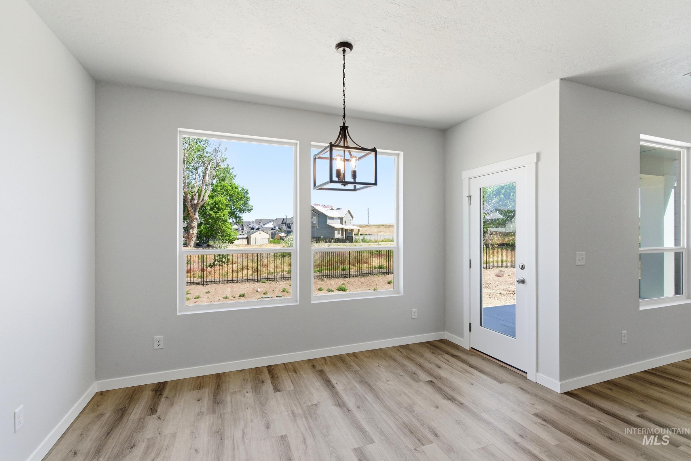 7396 W Newtown Dr, Eagle, Idaho 83616, 5 Bedrooms, 2.5 Bathrooms, Residential For Sale, Price $649,990,MLS 98996975
