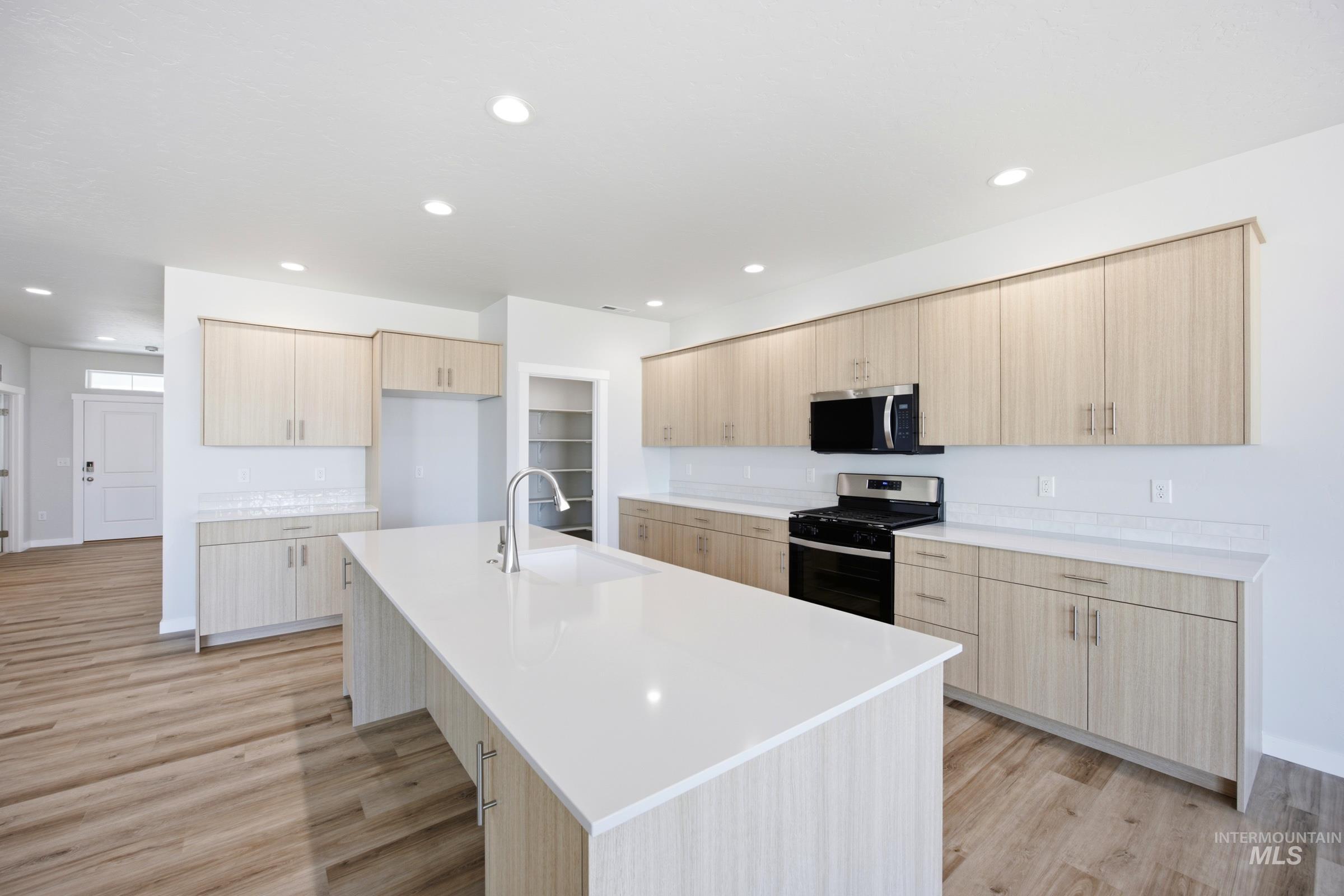 9442 W Cosmic St, Nampa, Idaho 83687, 4 Bedrooms, 2.5 Bathrooms, Residential For Sale, Price $544,990,MLS 98996982