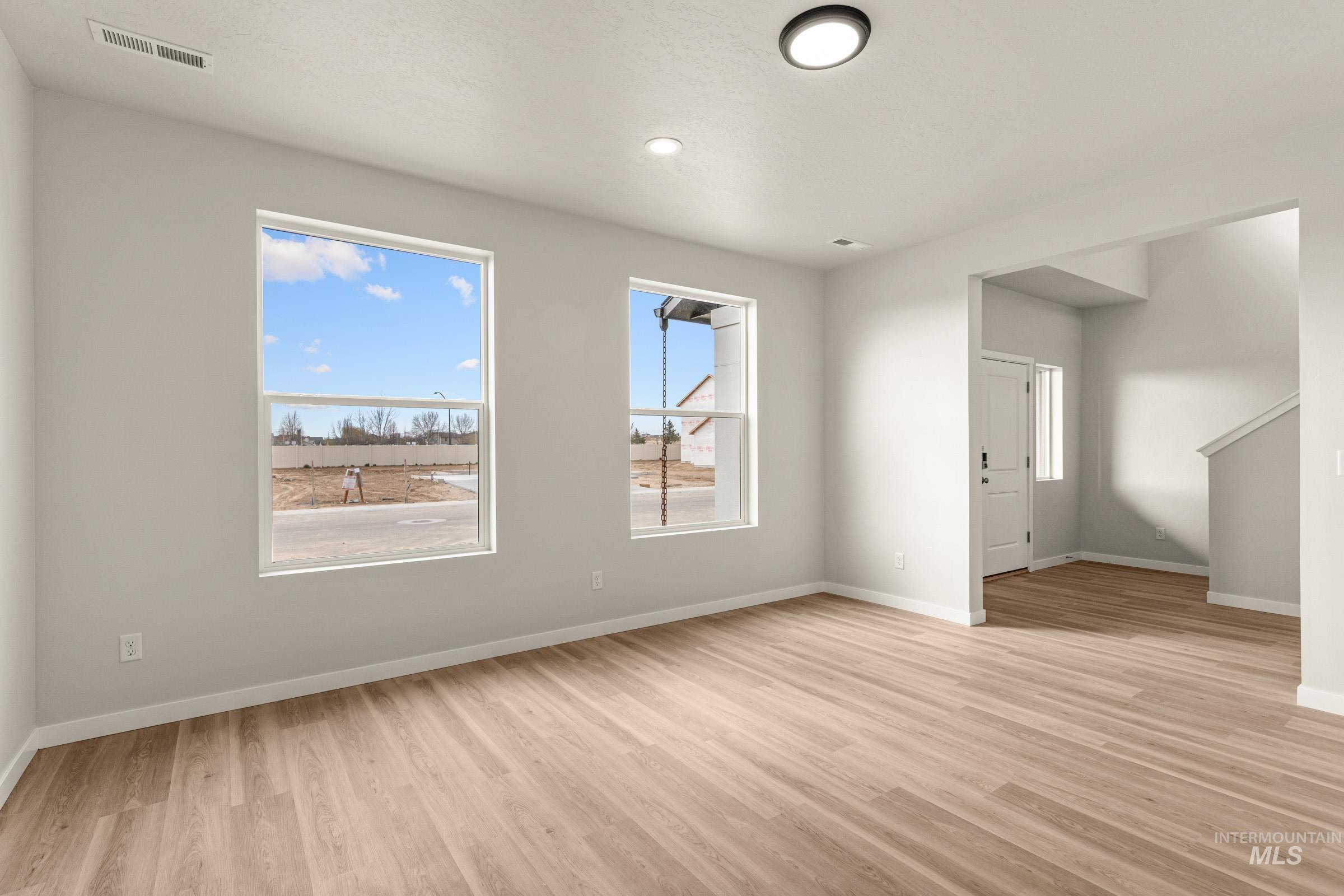 1742 Dyer St, Middleton, Idaho 83644, 4 Bedrooms, 3.5 Bathrooms, Residential For Sale, Price $649,990,MLS 98996984