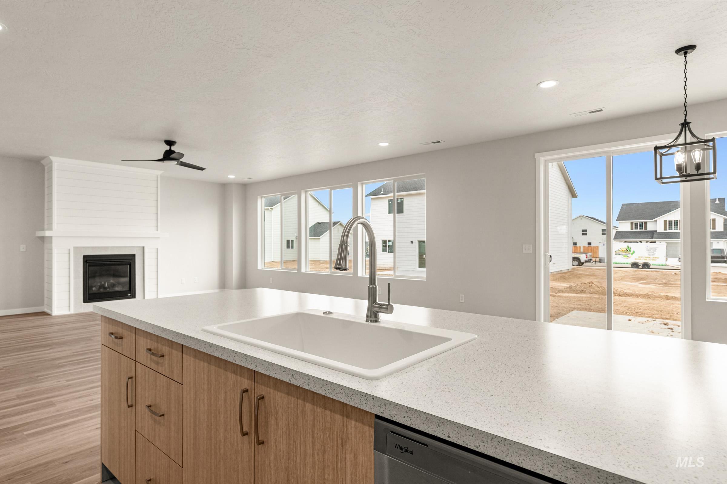1742 Dyer St, Middleton, Idaho 83644, 4 Bedrooms, 3.5 Bathrooms, Residential For Sale, Price $649,990,MLS 98996984