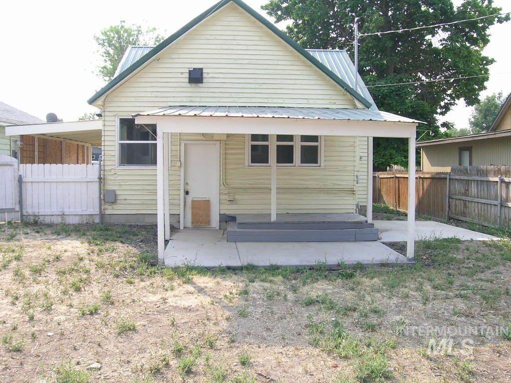 415 20th Ave N, Nampa, Idaho 83686, 2 Bedrooms, 1 Bathroom, Residential For Sale, Price $239,900,MLS 98996986