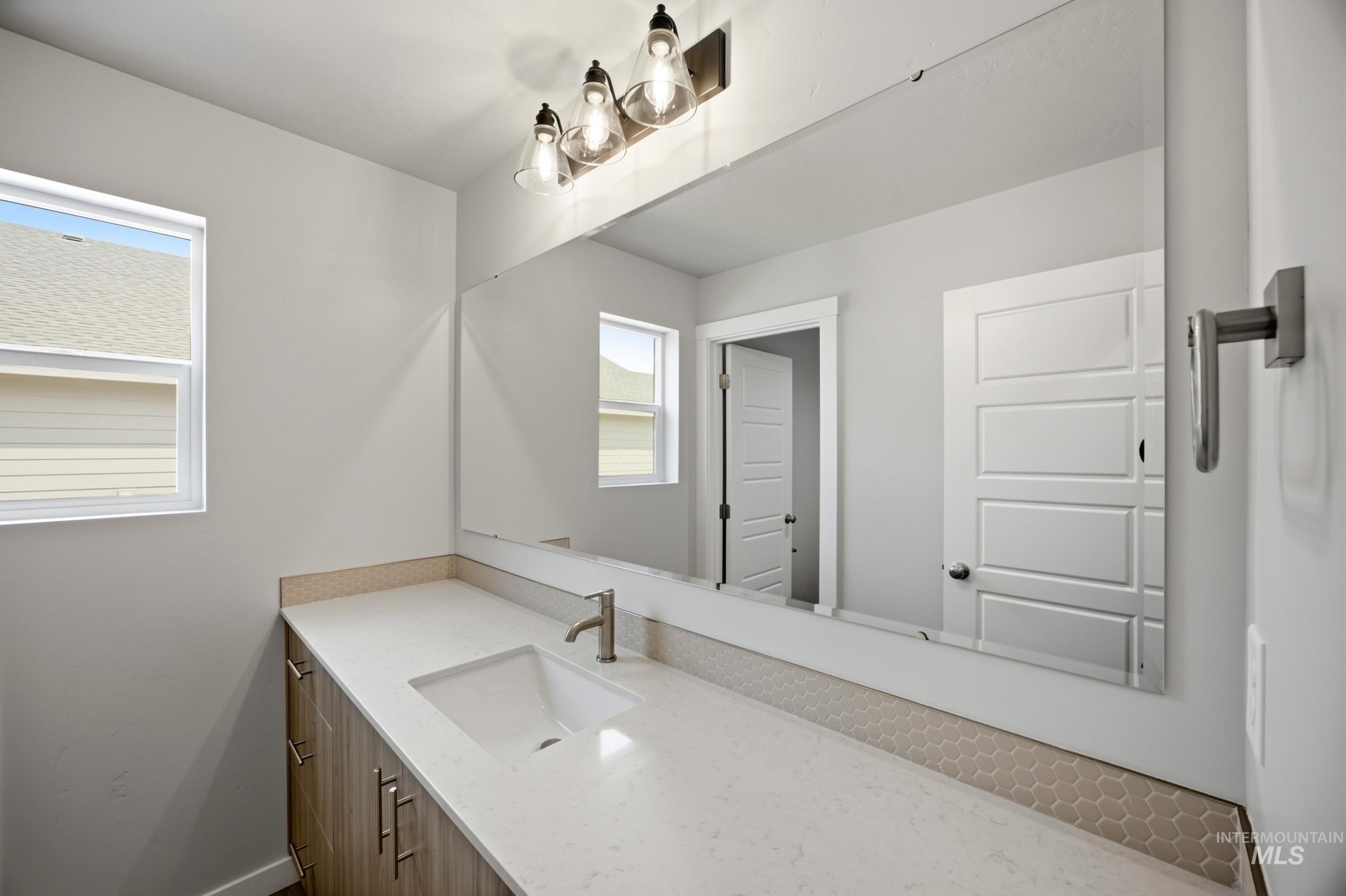 4937 S Bleachfield Ave, Meridian, Idaho 83642, 3 Bedrooms, 2 Bathrooms, Residential For Sale, Price $667,990,MLS 98996989