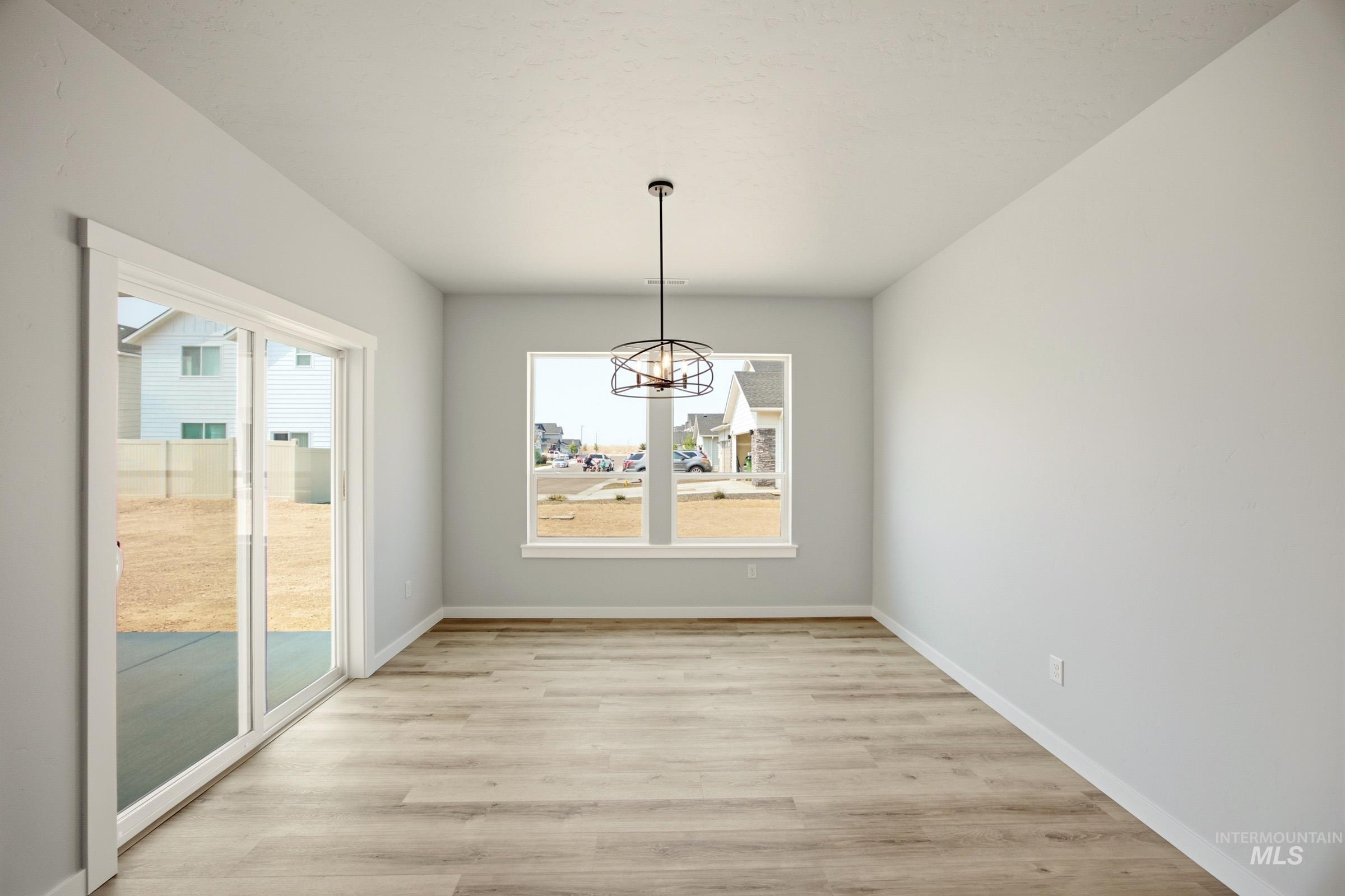 4937 S Bleachfield Ave, Meridian, Idaho 83642, 3 Bedrooms, 2 Bathrooms, Residential For Sale, Price $667,990,MLS 98996989