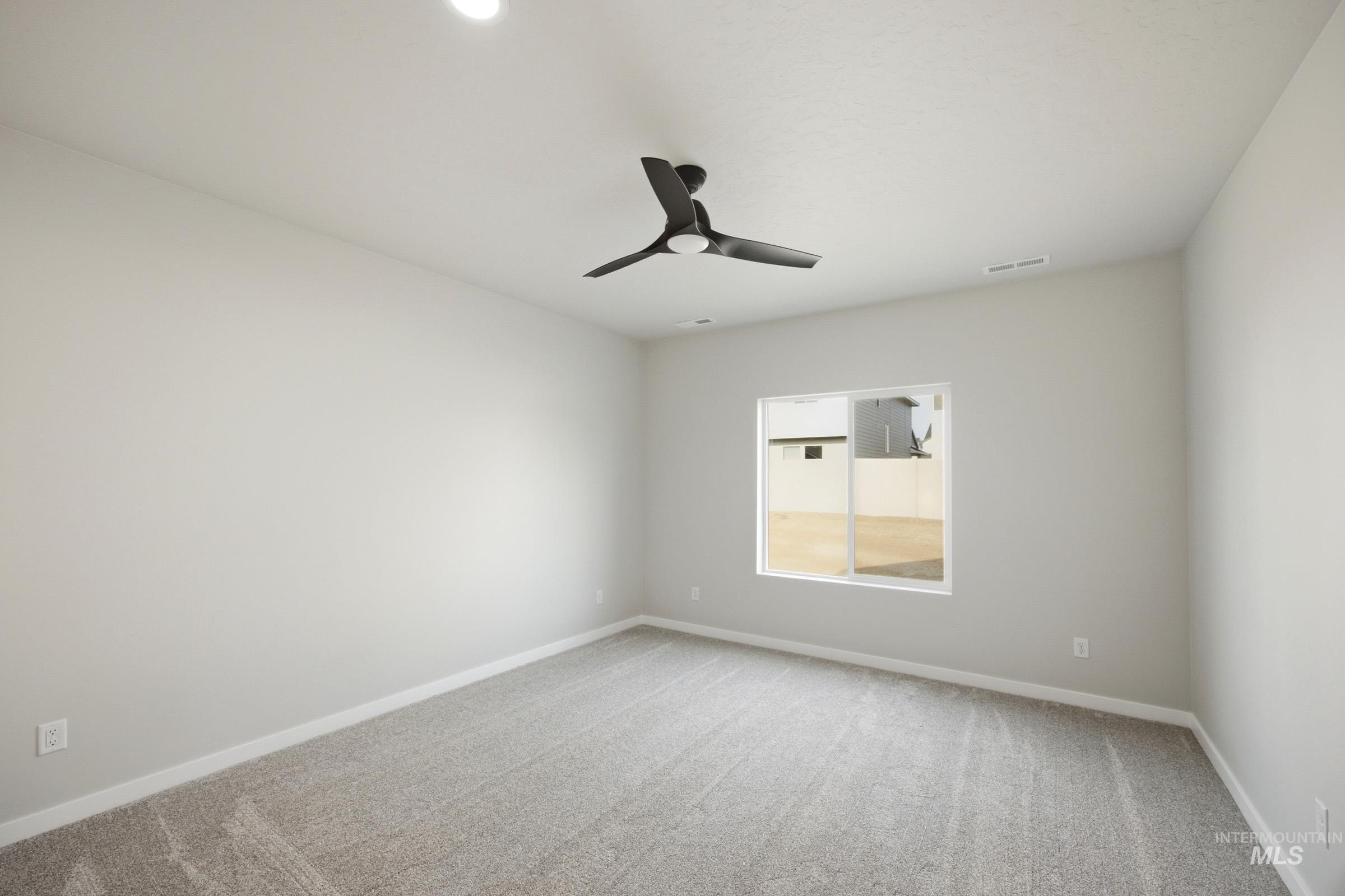 5043 S Bleachfield Ave, Meridian, Idaho 83642, 3 Bedrooms, 2 Bathrooms, Residential For Sale, Price $564,990,MLS 98996990