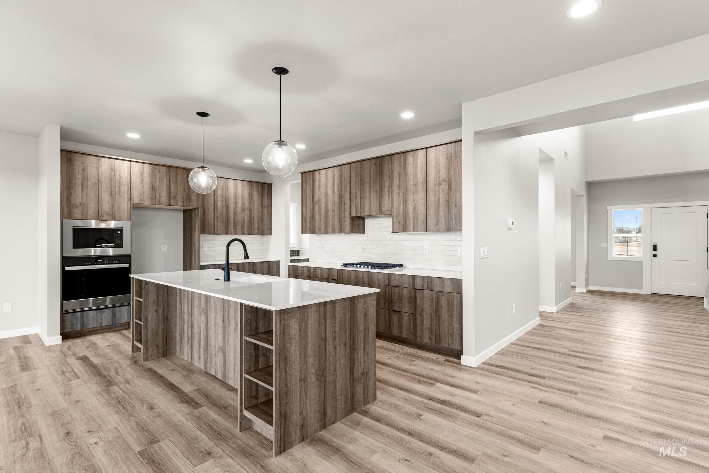 4227 E Rincon Dr, Meridian, Idaho 83642, 4 Bedrooms, 3.5 Bathrooms, Residential For Sale, Price $819,990,MLS 98996991