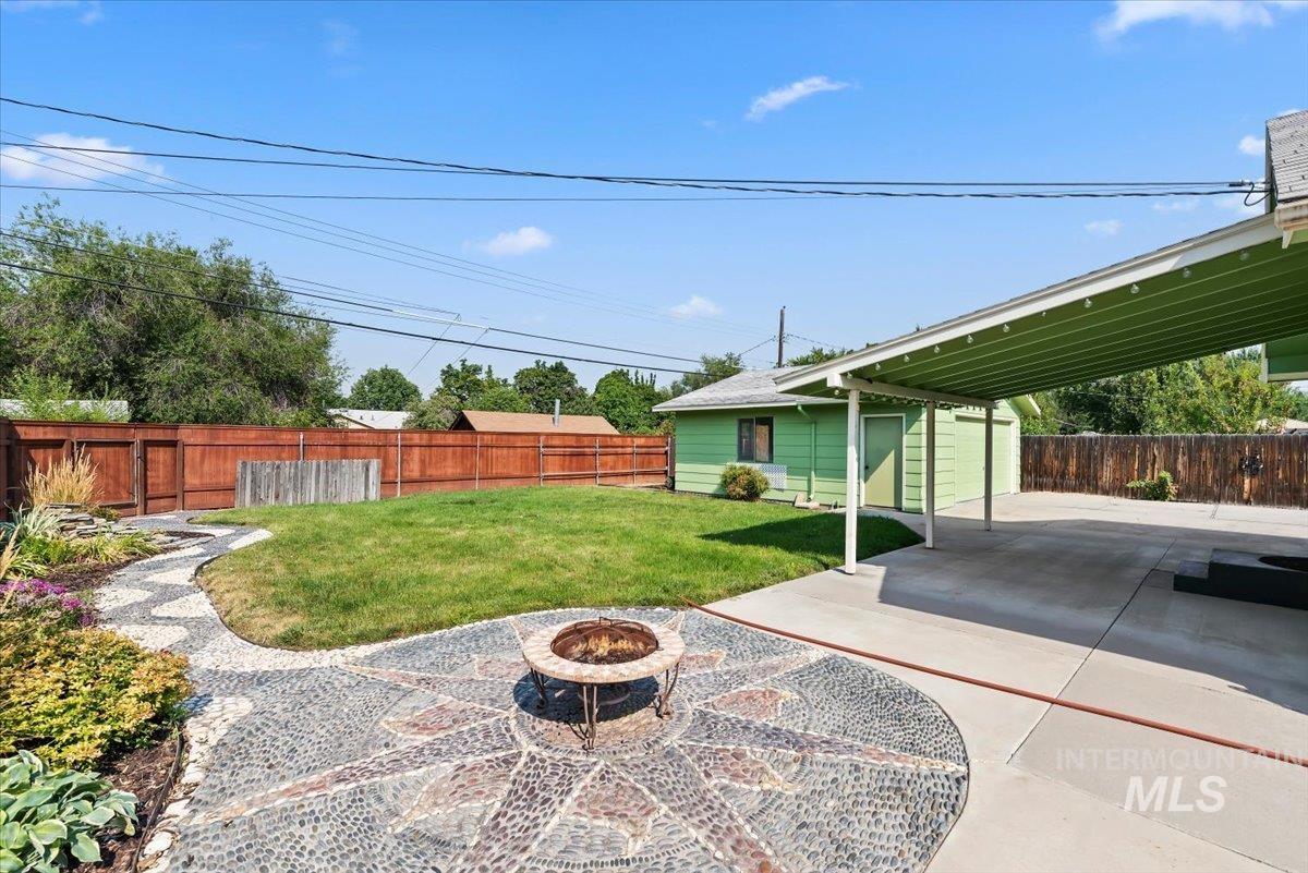 1917 S Atlantic St, Boise, Idaho 83705, 3 Bedrooms, 1 Bathroom, Residential For Sale, Price $459,000, 98996992