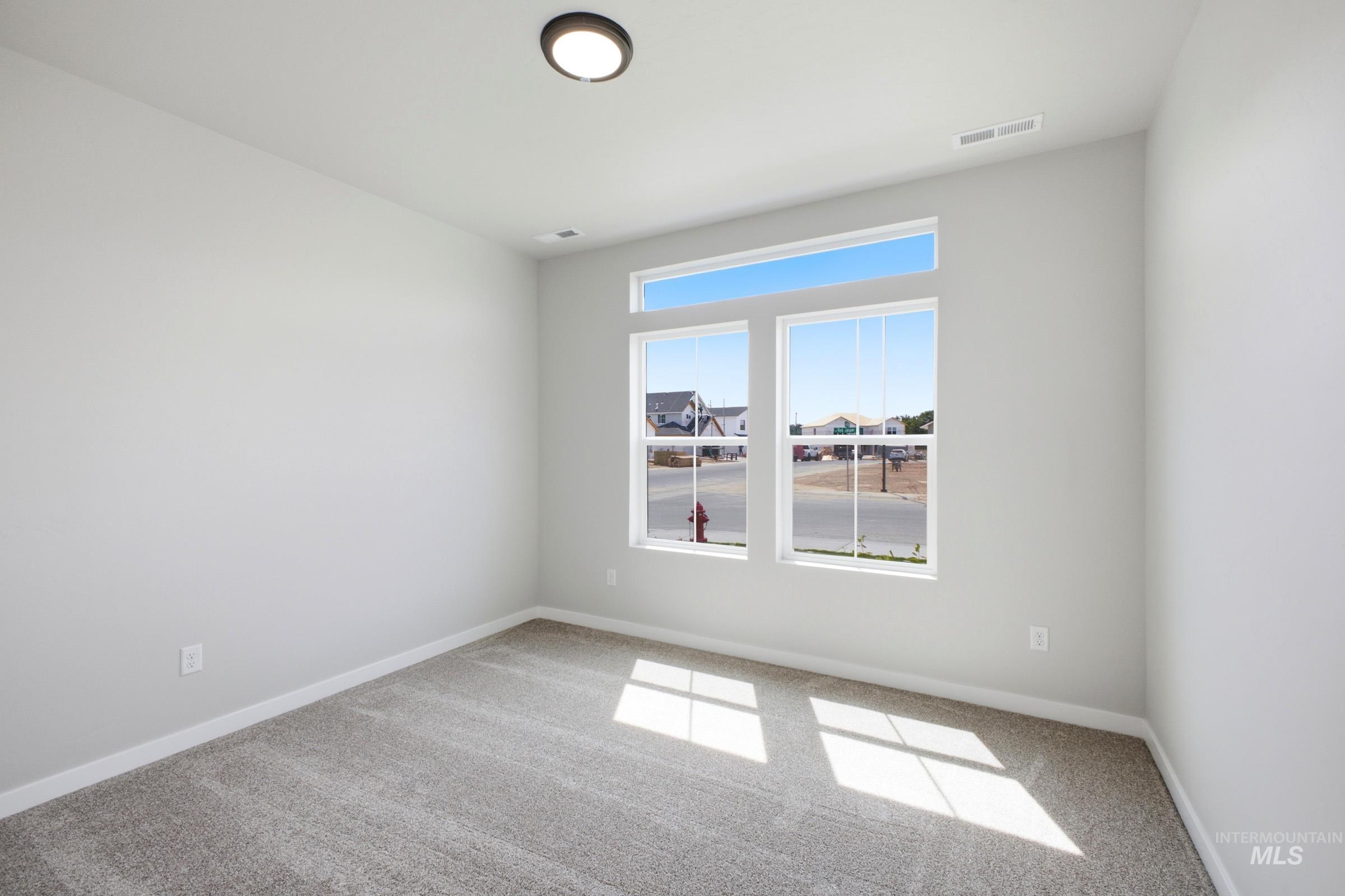 2292 W Red Jasper Dr, Kuna, Idaho 83634, 4 Bedrooms, 2 Bathrooms, Residential For Sale, Price $474,990,MLS 98996993