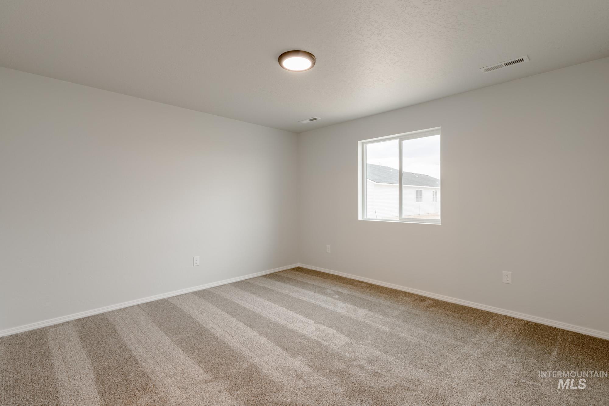 2514 W Tar Sands Dr, Kuna, Idaho 83634, 3 Bedrooms, 2 Bathrooms, Residential For Sale, Price $399,990,MLS 98996996