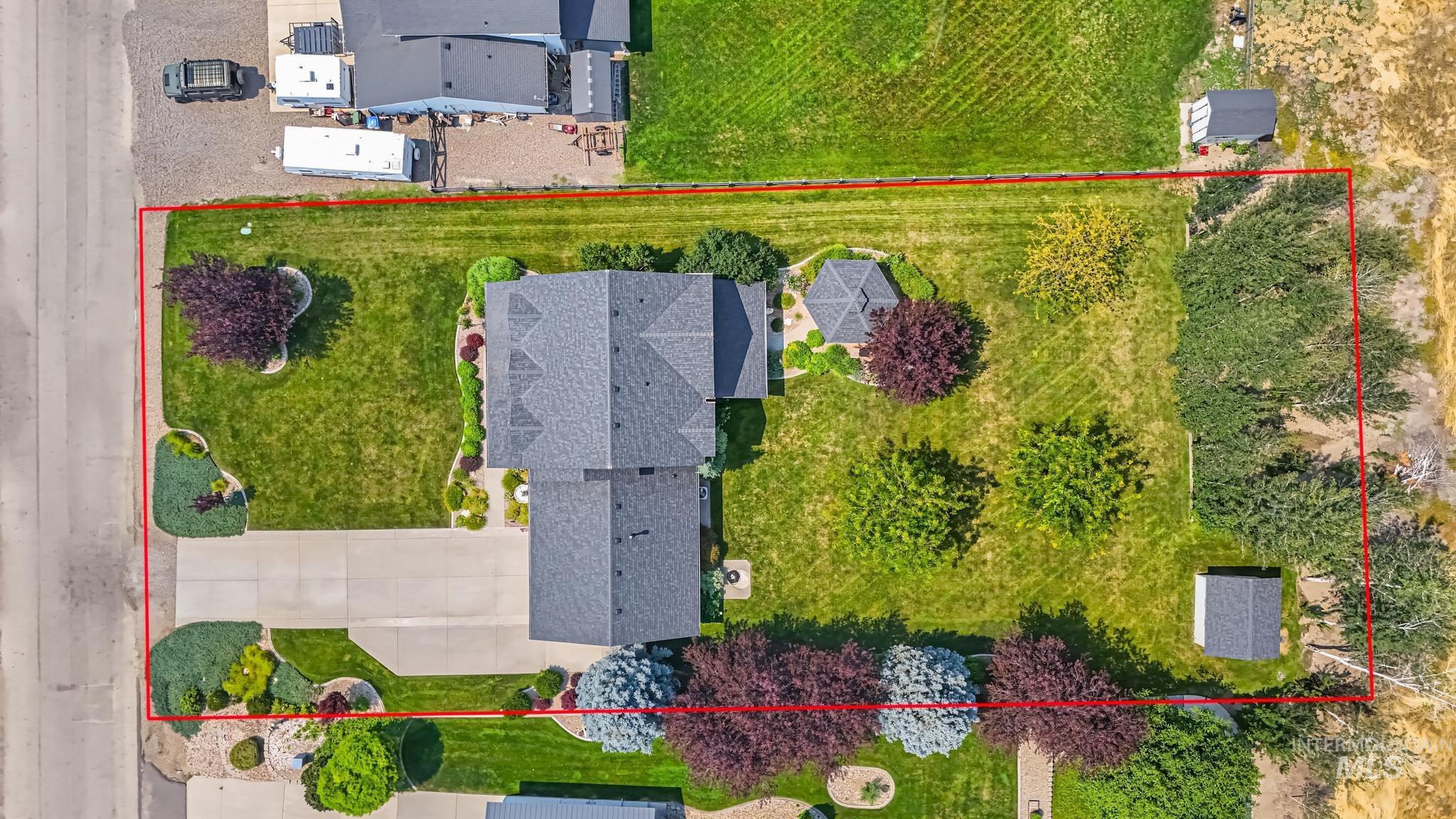 2085 Shelley Drive, Payette, Idaho 83661, 4 Bedrooms, 3 Bathrooms, Residential For Sale, Price $697,000,MLS 98996998