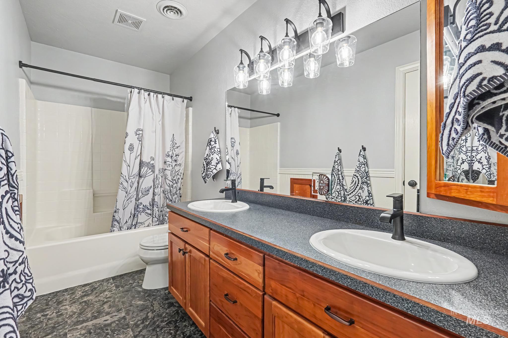 2085 Shelley Drive, Payette, Idaho 83661, 4 Bedrooms, 3 Bathrooms, Residential For Sale, Price $697,000,MLS 98996998