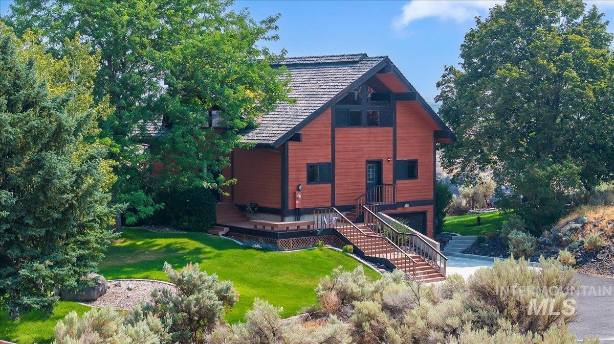 4048 N 3536 E, Kimberly, Idaho 83301, 3 Bedrooms, 3 Bathrooms, Residential For Sale, Price $750,000,MLS 98997001
