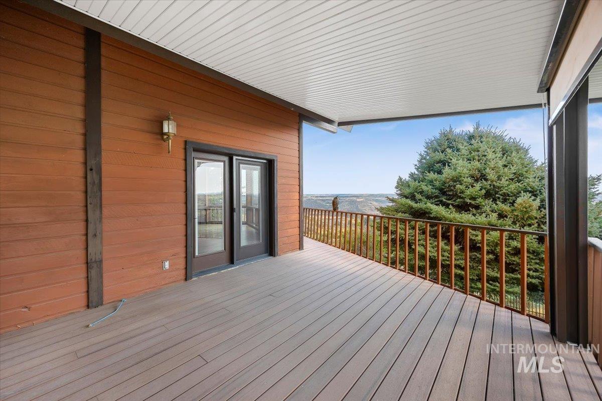 4048 N 3536 E, Kimberly, Idaho 83301, 3 Bedrooms, 3 Bathrooms, Residential For Sale, Price $750,000,MLS 98997001