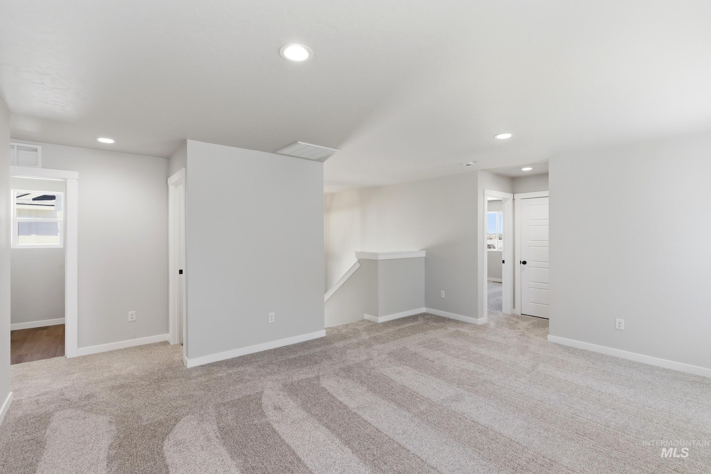 2081 S Summerson Way, Meridian, Idaho 83642, 4 Bedrooms, 2.5 Bathrooms, Residential For Sale, Price $549,990,MLS 98997007