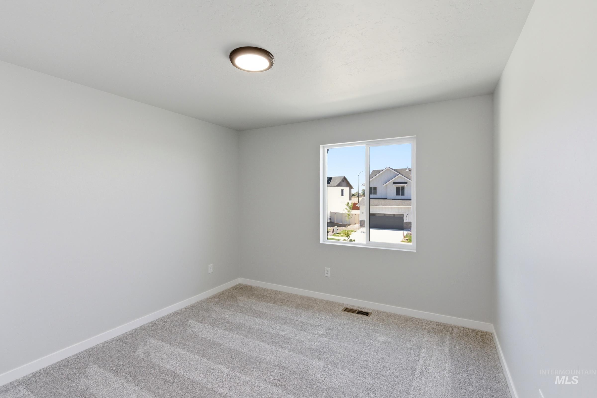 2081 S Summerson Way, Meridian, Idaho 83642, 4 Bedrooms, 2.5 Bathrooms, Residential For Sale, Price $549,990,MLS 98997007