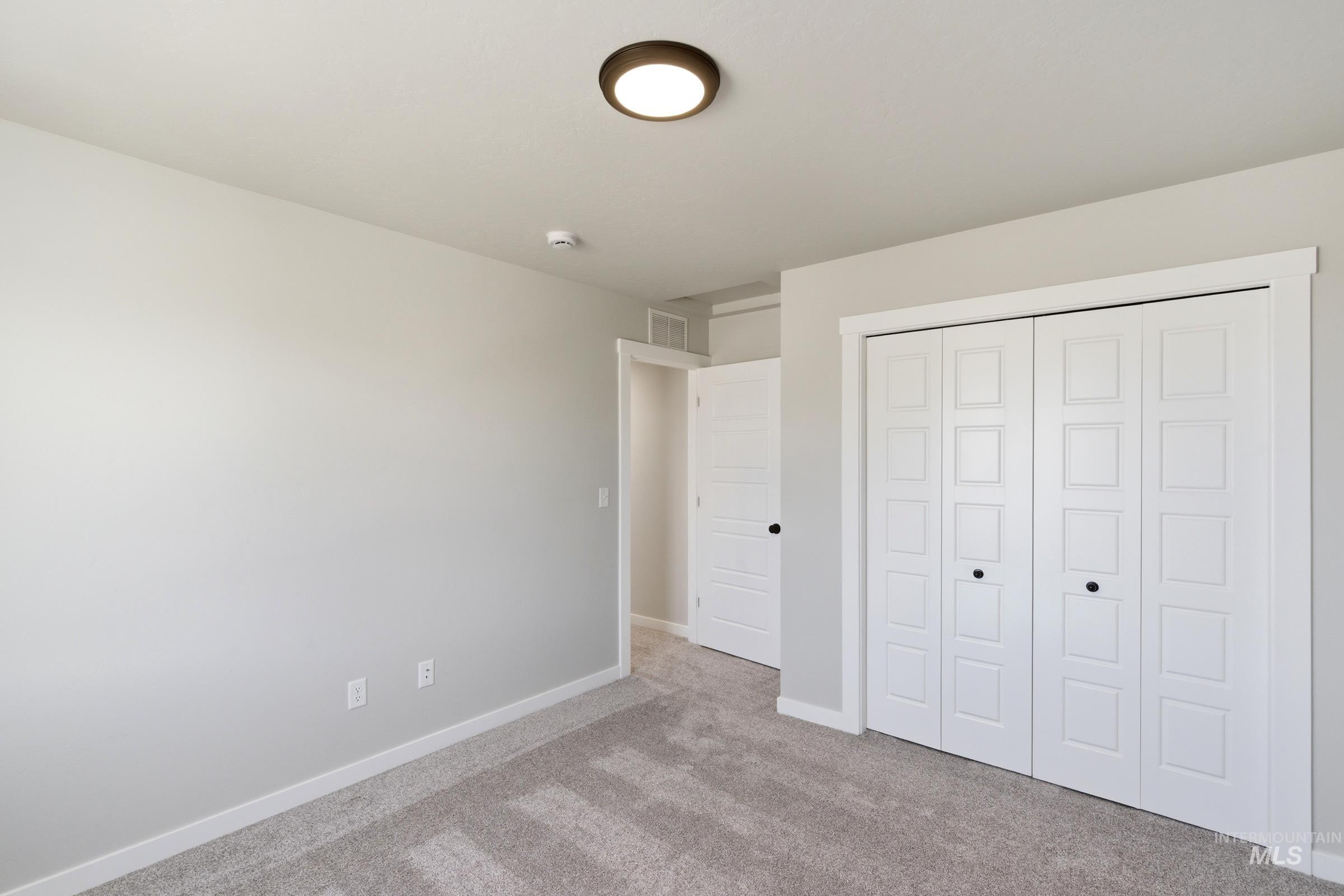 2081 S Summerson Way, Meridian, Idaho 83642, 4 Bedrooms, 2.5 Bathrooms, Residential For Sale, Price $549,990,MLS 98997007
