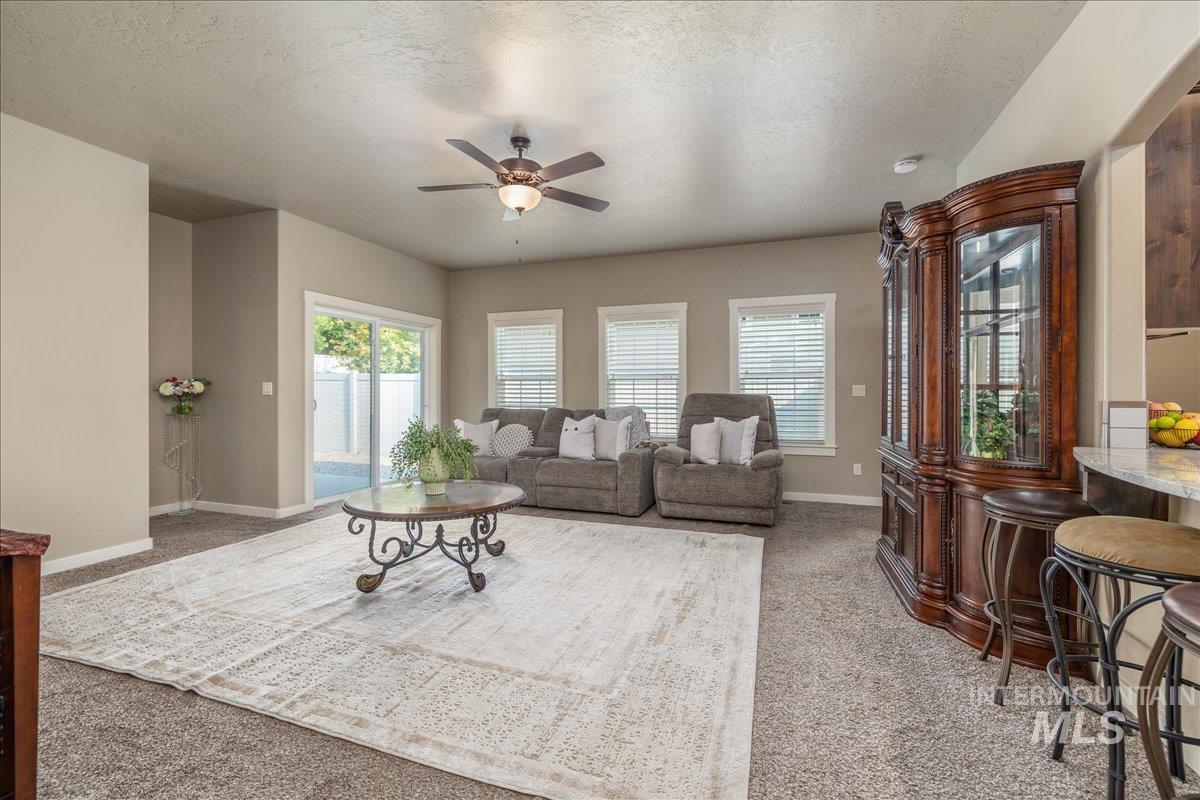 5002 S Lava Springs Loop, Nampa, Idaho 83686, 3 Bedrooms, 2 Bathrooms, Residential For Sale, Price $424,000,MLS 98997013