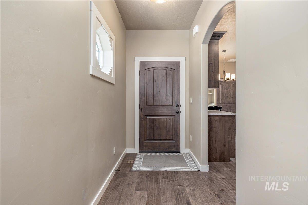 5002 S Lava Springs Loop, Nampa, Idaho 83686, 3 Bedrooms, 2 Bathrooms, Residential For Sale, Price $424,000,MLS 98997013