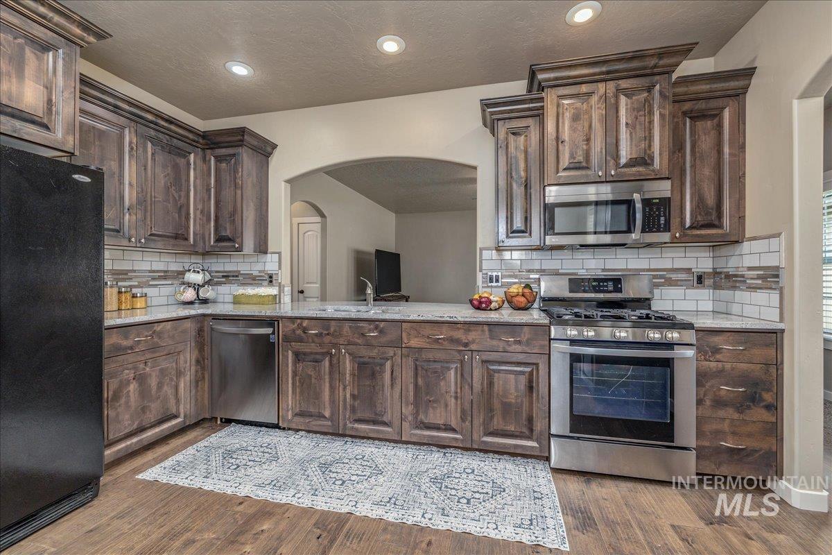 5002 S Lava Springs Loop, Nampa, Idaho 83686, 3 Bedrooms, 2 Bathrooms, Residential For Sale, Price $424,000,MLS 98997013