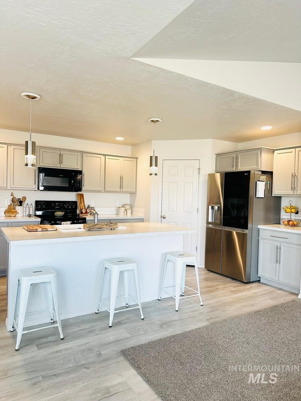 1690 SW Miner St, Mountain Home, Idaho 83647, 4 Bedrooms, 2 Bathrooms, Residential For Sale, Price $435,000,MLS 98997015