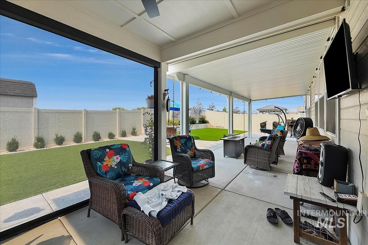 14384 Fractus Dr, Caldwell, Idaho 83607, 5 Bedrooms, 3.5 Bathrooms, Residential For Sale, Price $665,000,MLS 98997018