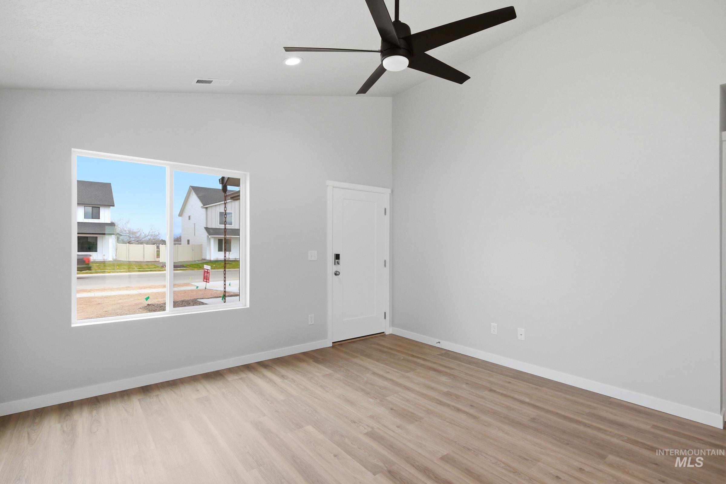 4414 S Amsterdam Ave, Nampa, Idaho 83686, 3 Bedrooms, 2 Bathrooms, Residential For Sale, Price $409,990,MLS 98997022