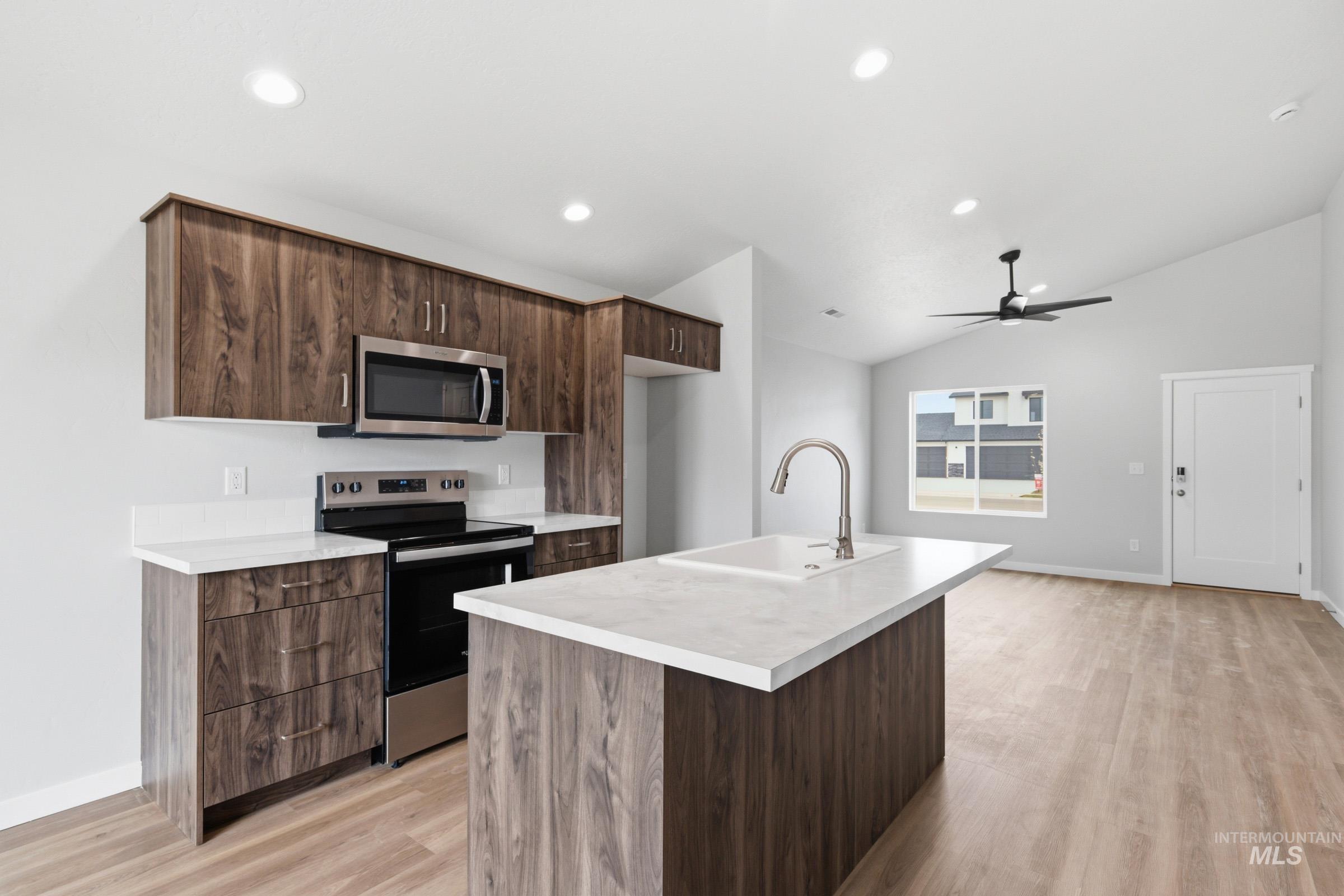 4414 S Amsterdam Ave, Nampa, Idaho 83686, 3 Bedrooms, 2 Bathrooms, Residential For Sale, Price $409,990,MLS 98997022