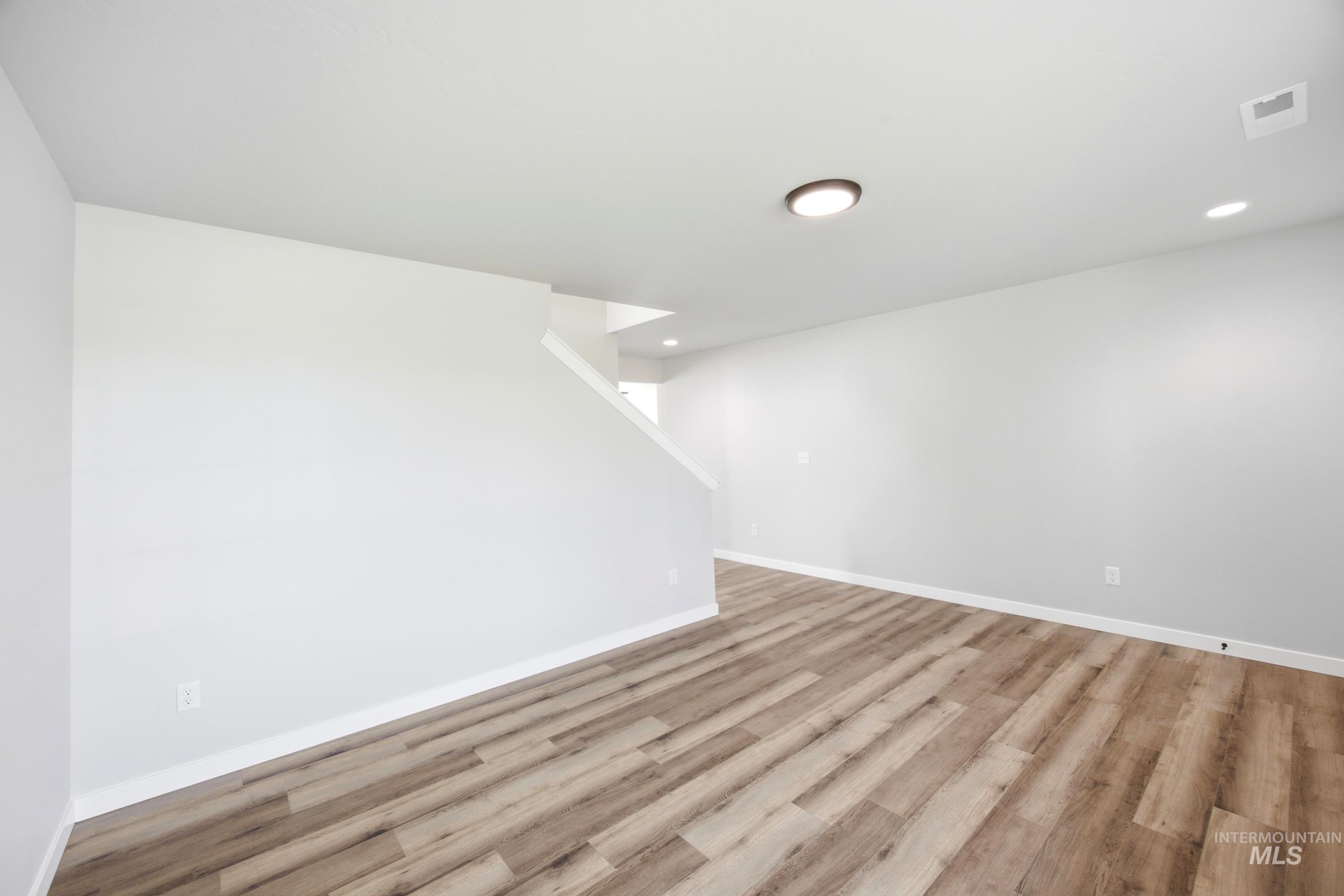 15352 Patriot Ave, Nampa, Idaho 83651, 5 Bedrooms, 3 Bathrooms, Residential For Sale, Price $494,990,MLS 98997023