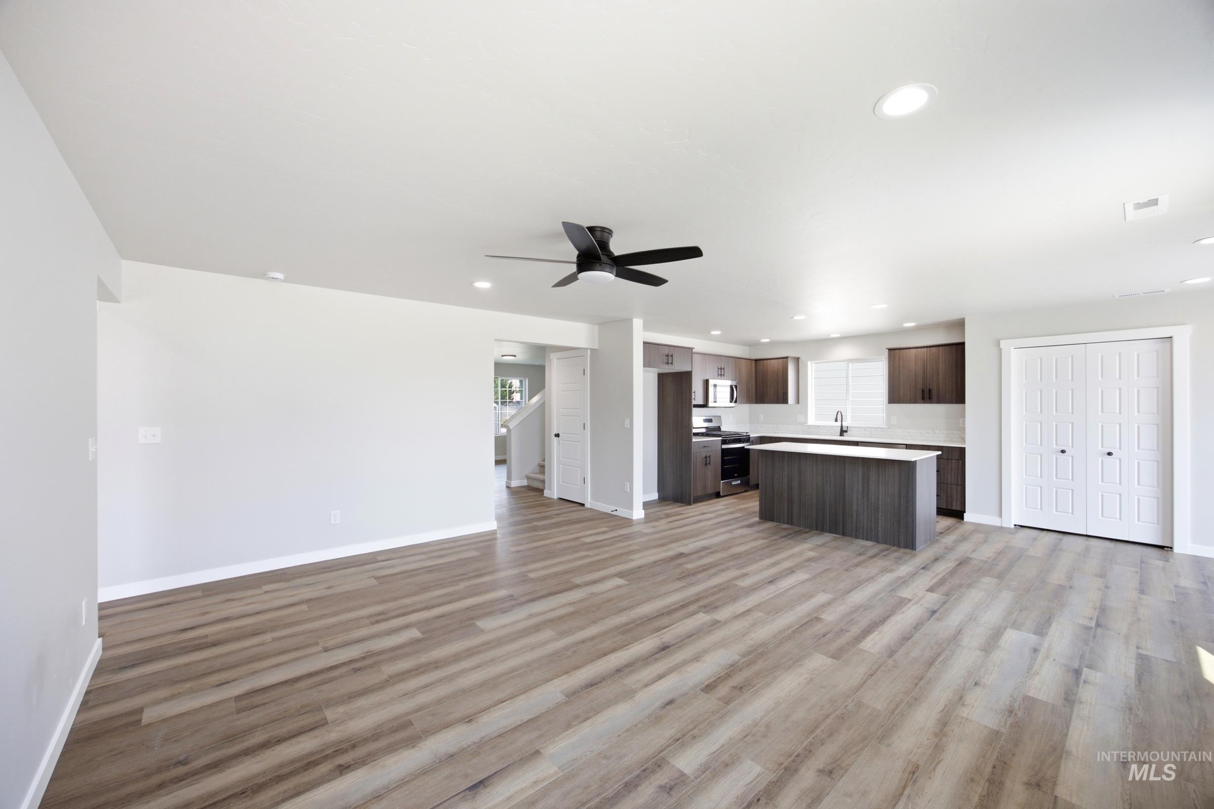 15352 Patriot Ave, Nampa, Idaho 83651, 5 Bedrooms, 3 Bathrooms, Residential For Sale, Price $494,990,MLS 98997023