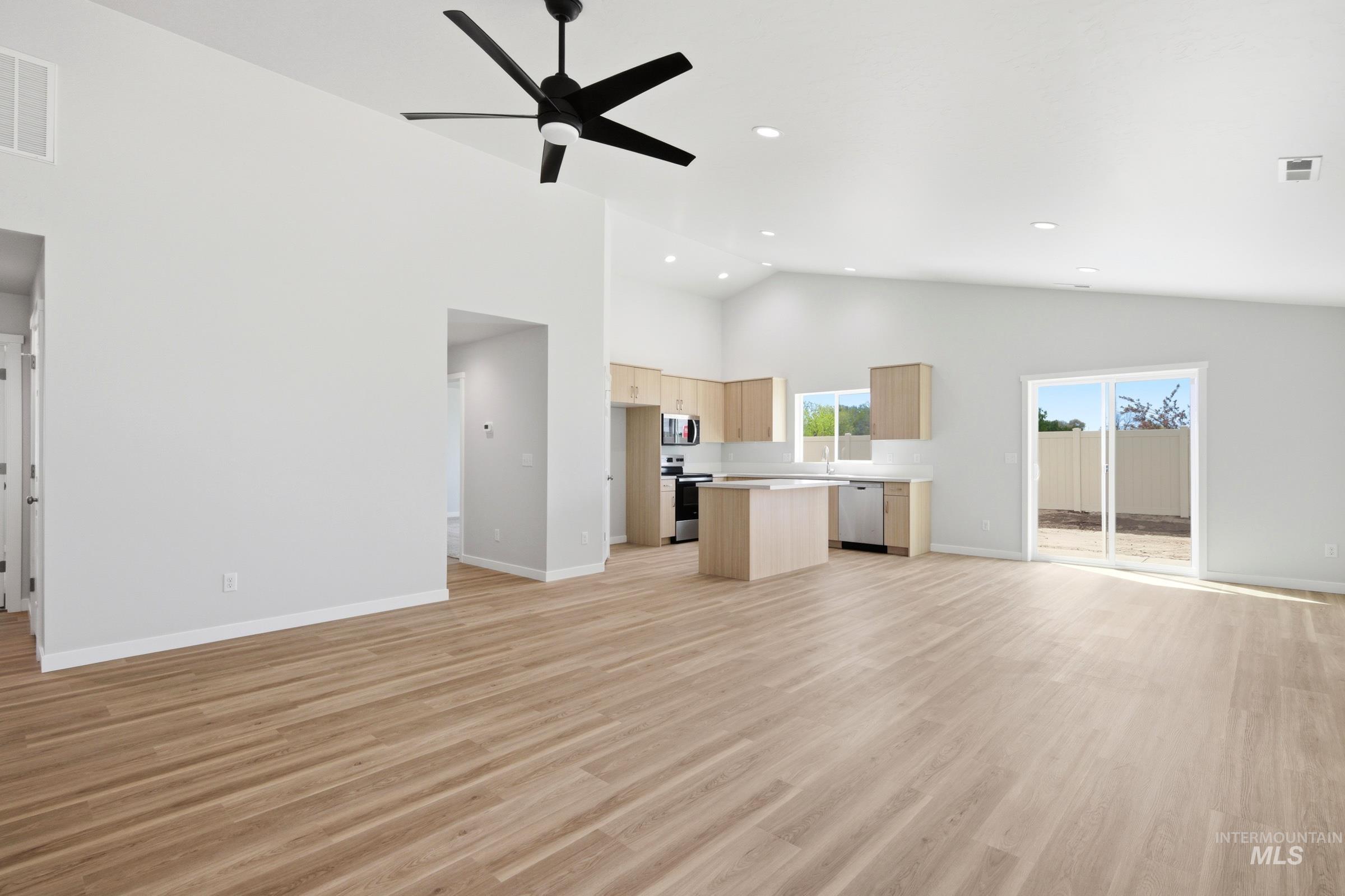 11880 Ruminants St, Nampa, Idaho 83651, 4 Bedrooms, 2 Bathrooms, Residential For Sale, Price $449,990,MLS 98997024