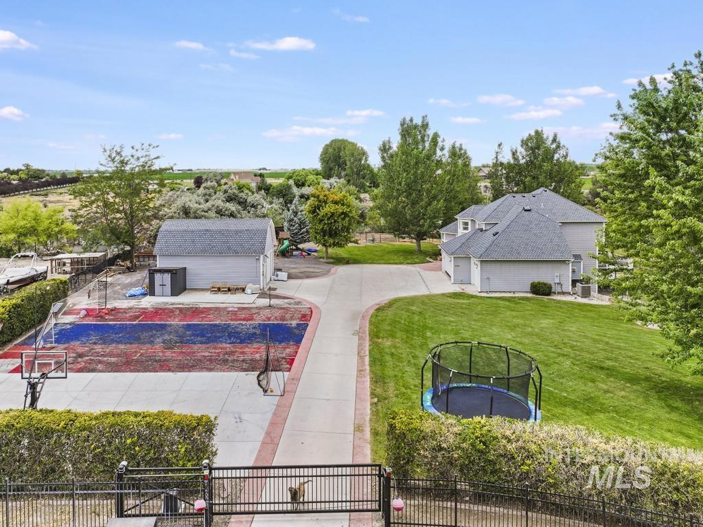 2628 Creekview Ct E., Twin Falls, Idaho 83301, 5 Bedrooms, 4 Bathrooms, Residential For Sale, Price $1,400,000,MLS 98997026