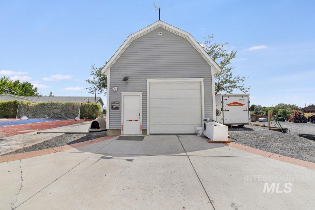 2628 Creekview Ct E., Twin Falls, Idaho 83301, 5 Bedrooms, 4 Bathrooms, Residential For Sale, Price $1,400,000,MLS 98997026