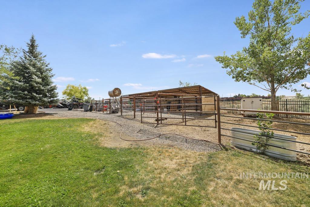 2628 Creekview Ct E., Twin Falls, Idaho 83301, 5 Bedrooms, 4 Bathrooms, Residential For Sale, Price $1,400,000,MLS 98997026