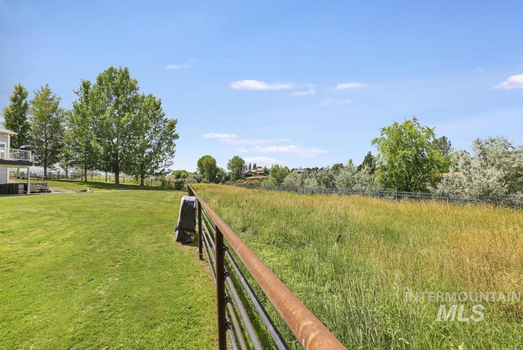 2628 Creekview Ct E., Twin Falls, Idaho 83301, 5 Bedrooms, 4 Bathrooms, Residential For Sale, Price $1,400,000,MLS 98997026