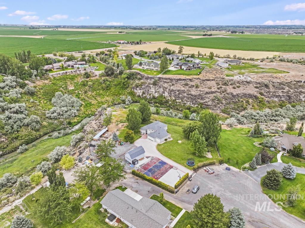 2628 Creekview Ct E., Twin Falls, Idaho 83301, 5 Bedrooms, 4 Bathrooms, Residential For Sale, Price $1,400,000,MLS 98997026