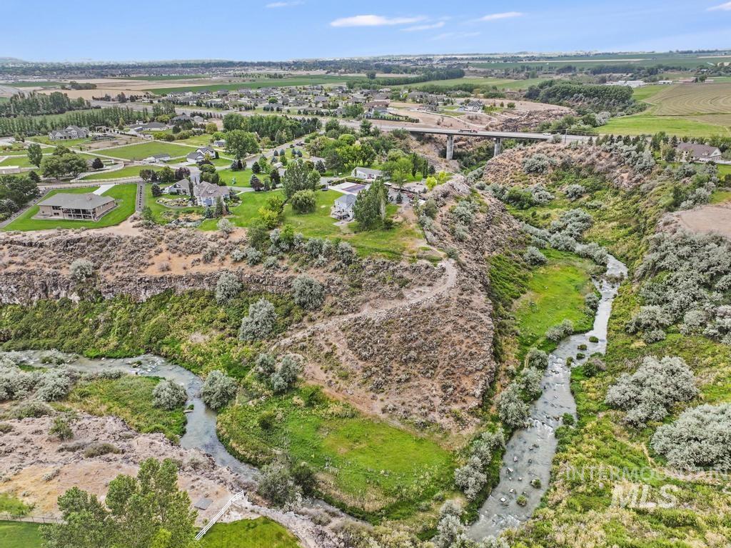 2628 Creekview Ct E., Twin Falls, Idaho 83301, 5 Bedrooms, 4 Bathrooms, Residential For Sale, Price $1,400,000,MLS 98997026
