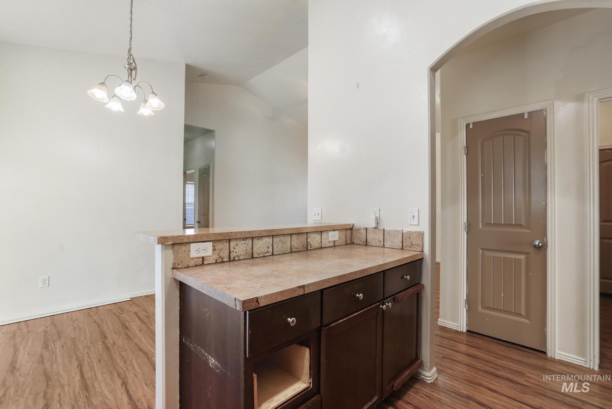 786 Parkwood Dr., Twin Falls, Idaho 83301, 4 Bedrooms, 2 Bathrooms, Residential For Sale, Price $359,900,MLS 98997028