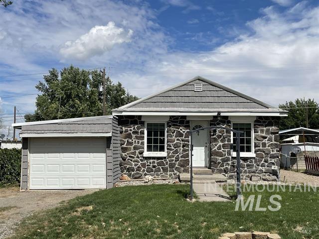 216 7th Ave W, Jerome, Idaho 83338, 1 Bedroom, 1 Bathroom, Residential For Sale, Price $215,000,MLS 98997030