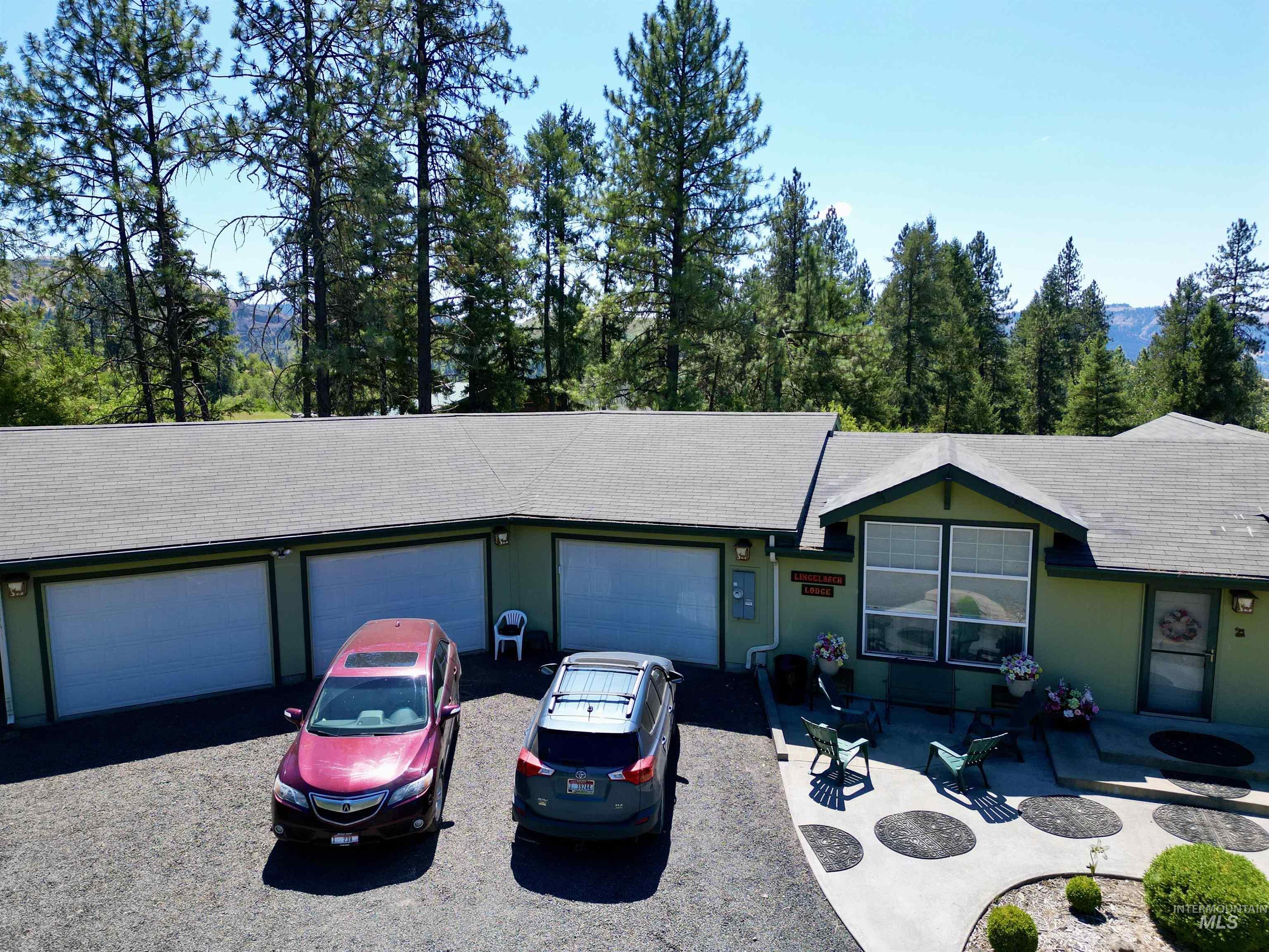 254 Larradon Drive, Kamiah, Idaho 83536, 3 Bedrooms, 2 Bathrooms, Residential For Sale, Price $535,000,MLS 98997031