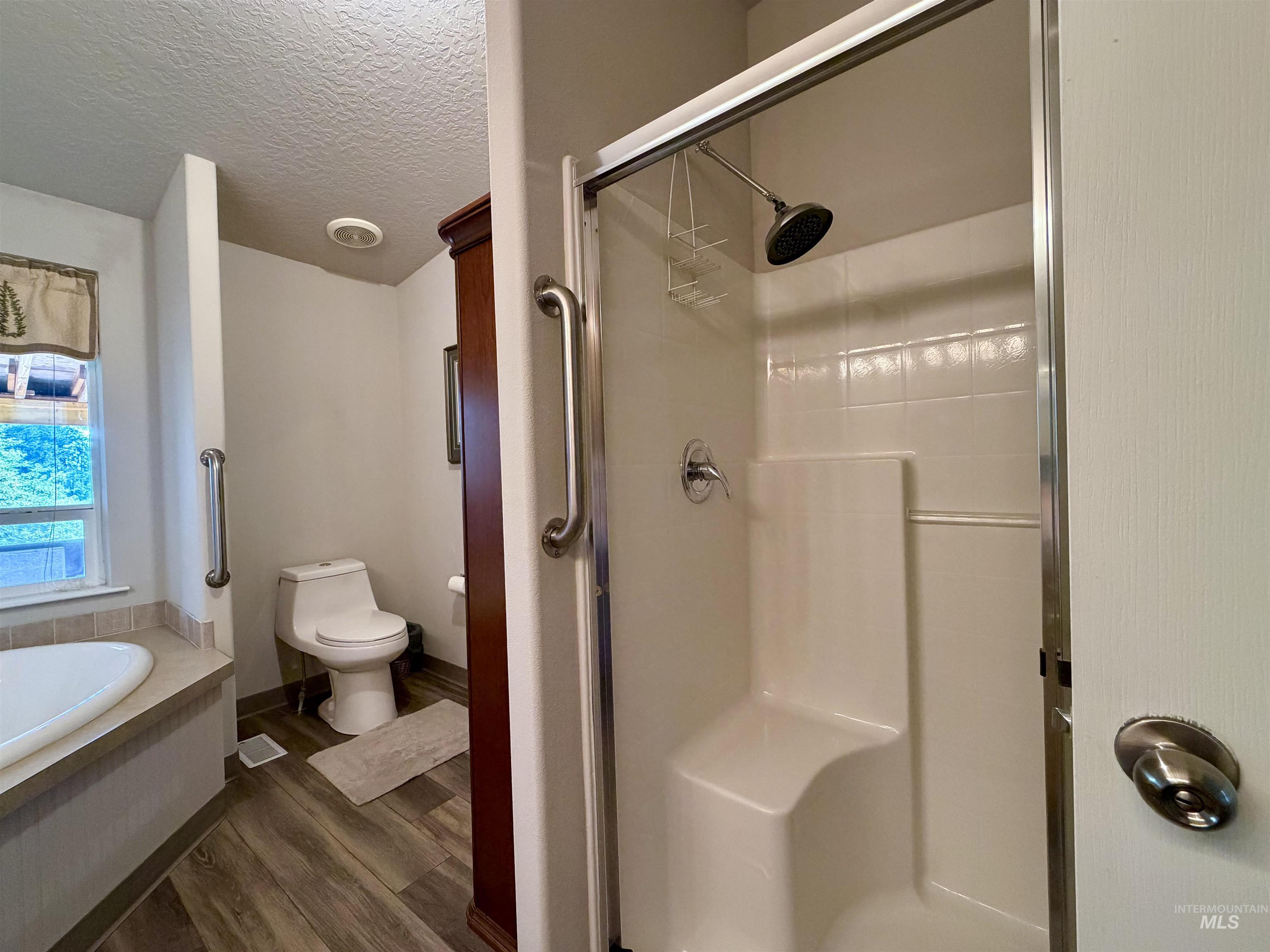 254 Larradon Drive, Kamiah, Idaho 83536, 3 Bedrooms, 2 Bathrooms, Residential For Sale, Price $535,000,MLS 98997031