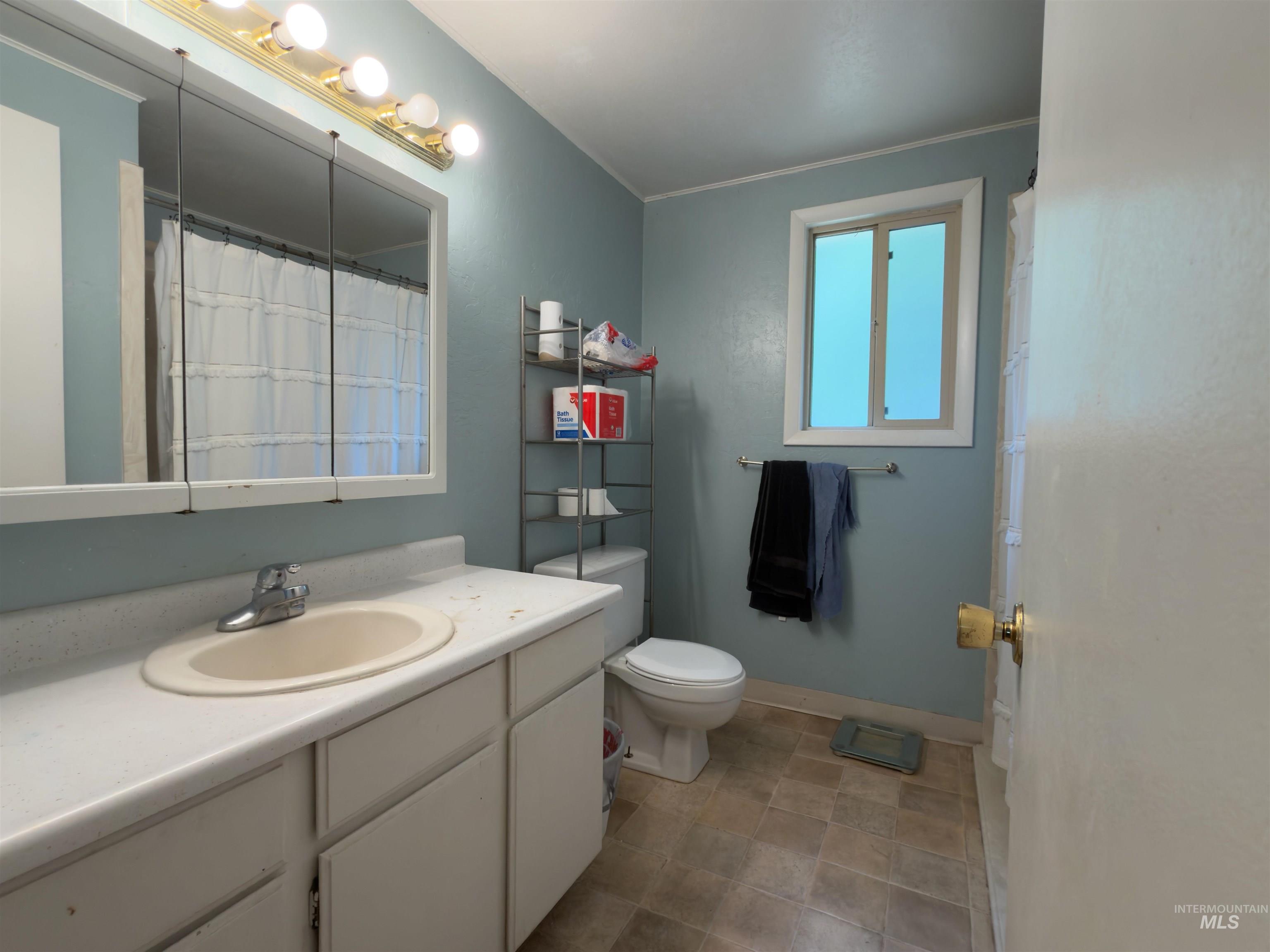 785 H St, Heyburn, Idaho 83336, 3 Bedrooms, 1 Bathroom, Residential For Sale, Price $254,000,MLS 98997032