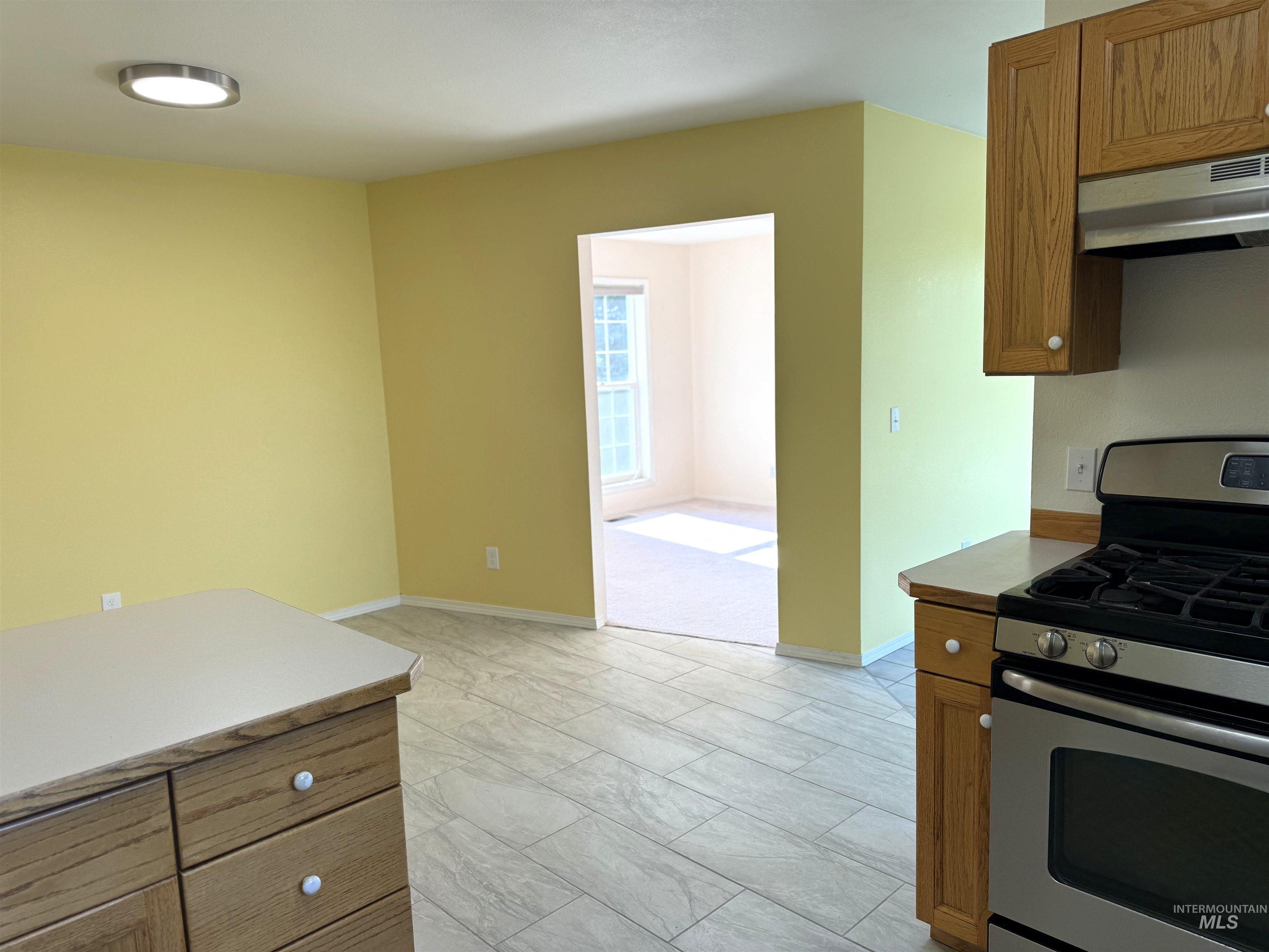 2025 Conestoga, Moscow, Idaho 83843, 3 Bedrooms, 2.5 Bathrooms, Residential For Sale, Price $549,000,MLS 98997035