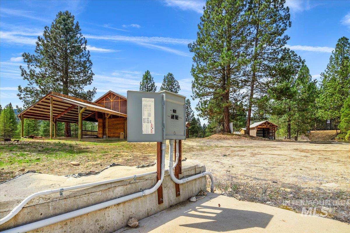 29 McIntyre Gulch Rd, Idaho City, Idaho 83631, 2 Bedrooms, 2.5 Bathrooms, Residential For Sale, Price $629,000,MLS 98997036