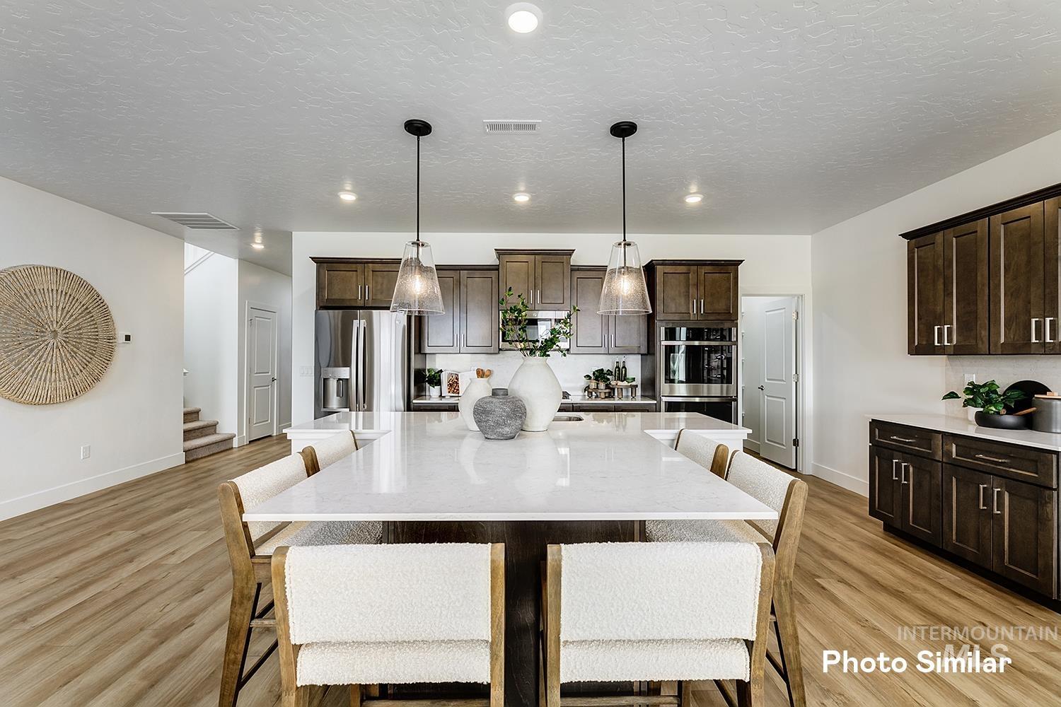 7071 N N Waverly Lavon Way, Meridian, Idaho 83646, 4 Bedrooms, 3 Bathrooms, Residential For Sale, Price $559,900, 98997038
