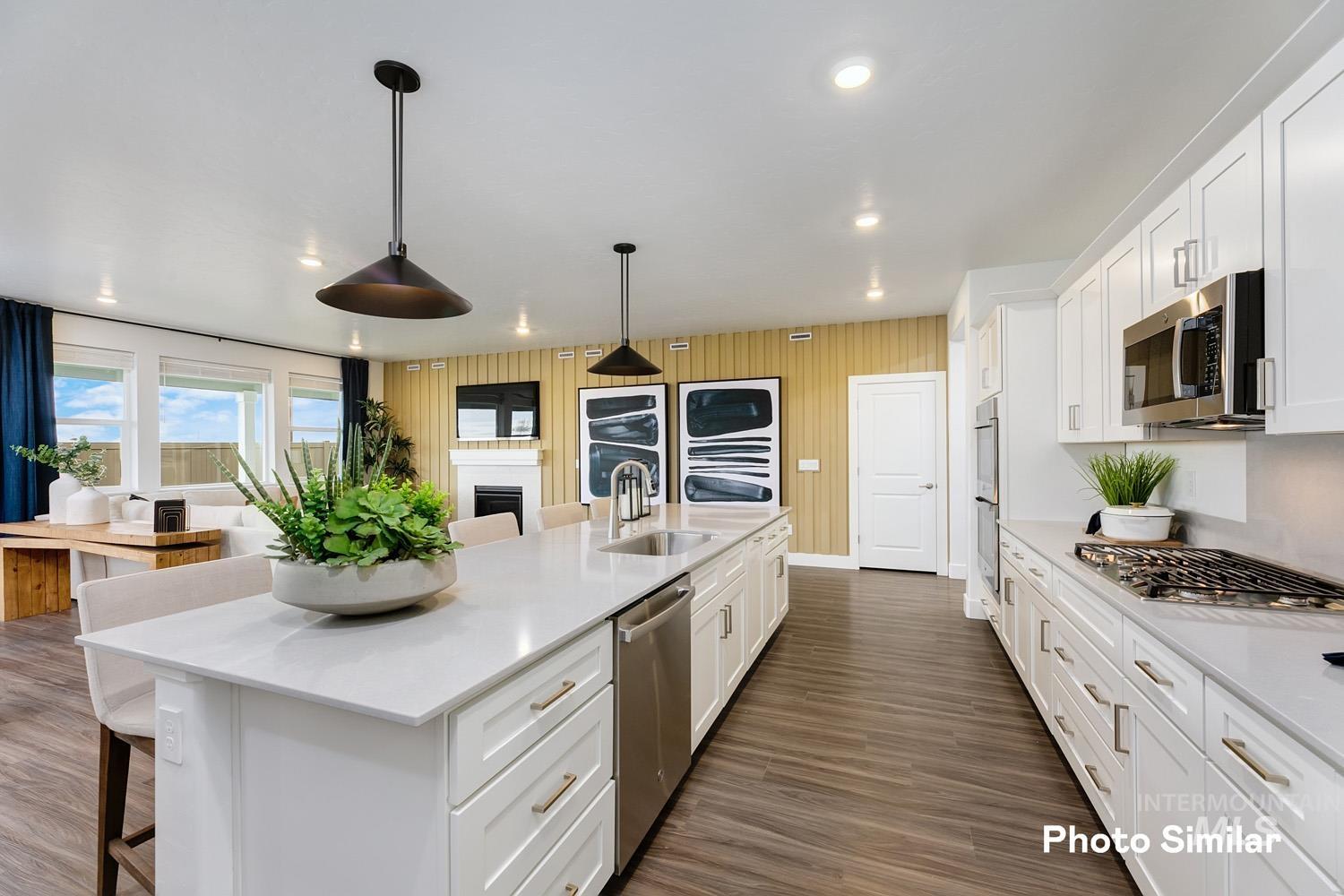 7090 N Daisy Teal Ave, Meridian, Idaho 83646, 5 Bedrooms, 4.5 Bathrooms, Residential For Sale, Price $756,000, 98997042